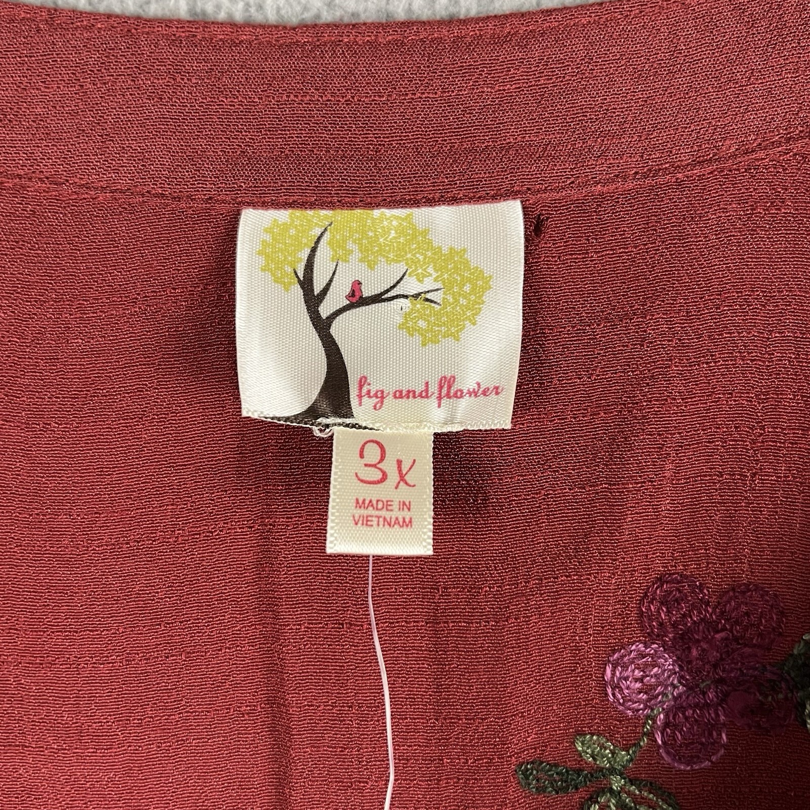 NEW Fig and Flower Blouse Womens 3X Burgundy Embroidered Floral Button Up Top