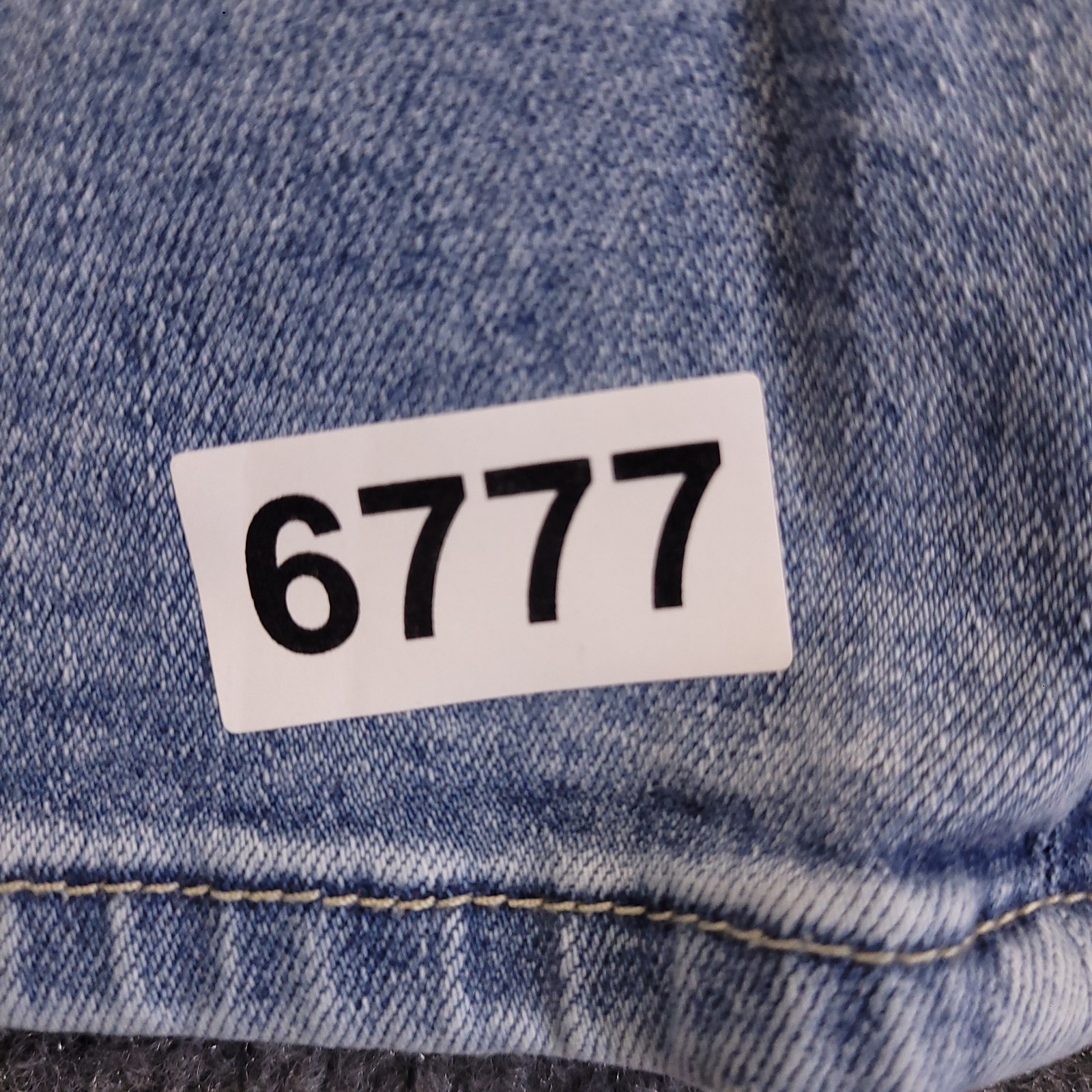 Hudson Jean Sz 14 (33×28 Actual) High Rise Straight Stretch Back Pocket Flaps