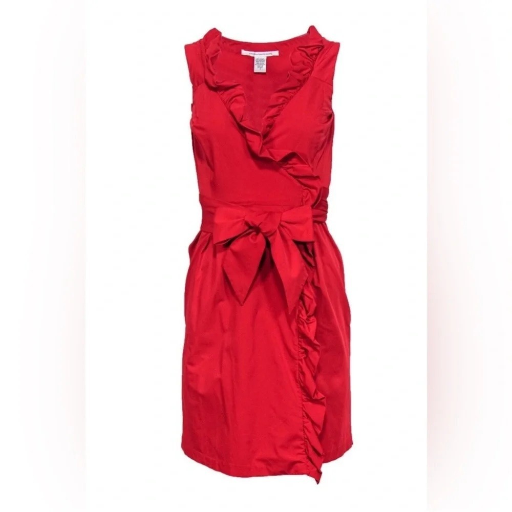 $368 Diane Von Furstenburg Ruffled Wrap Dress Size 4