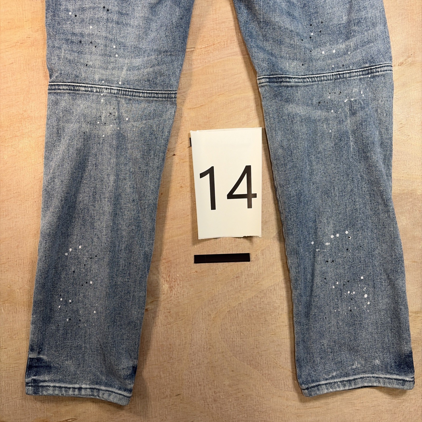 First Row Varsity Patched Jeans Men’s Size 32×32 EUC Distressed Slim Denim