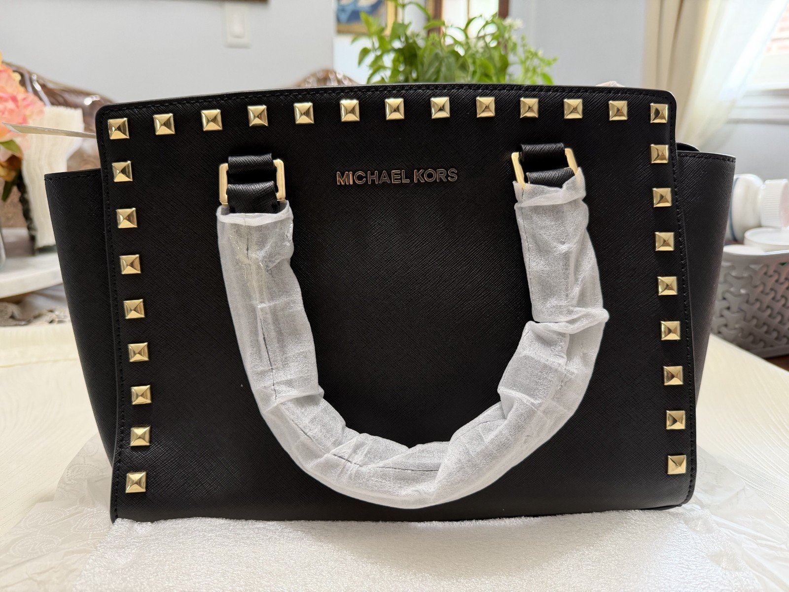 Michael Kors Selma Stud Medium TZ Satchel Black Leather NWT 30T3GSMS2L