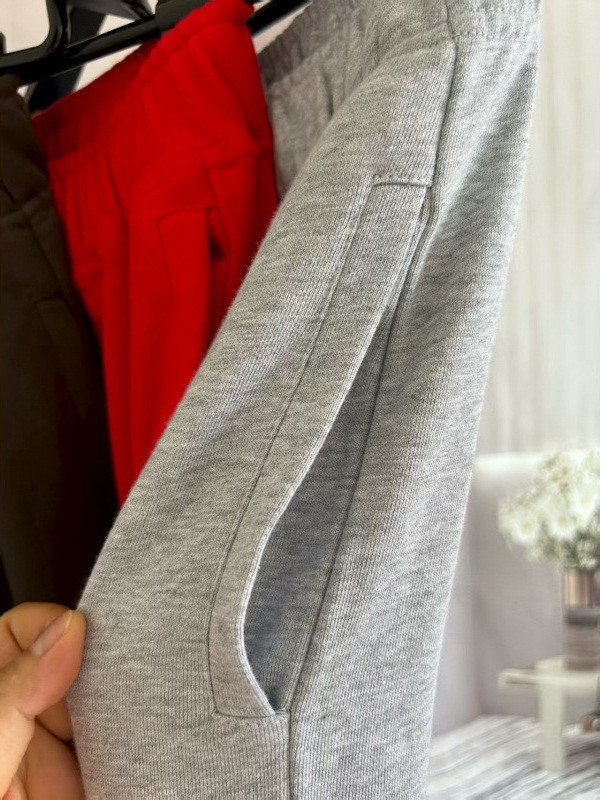 NEW AIo Yoga Accolade Straight Leg Sweatpant Smooth Soft Fit Women’s Casual Pant