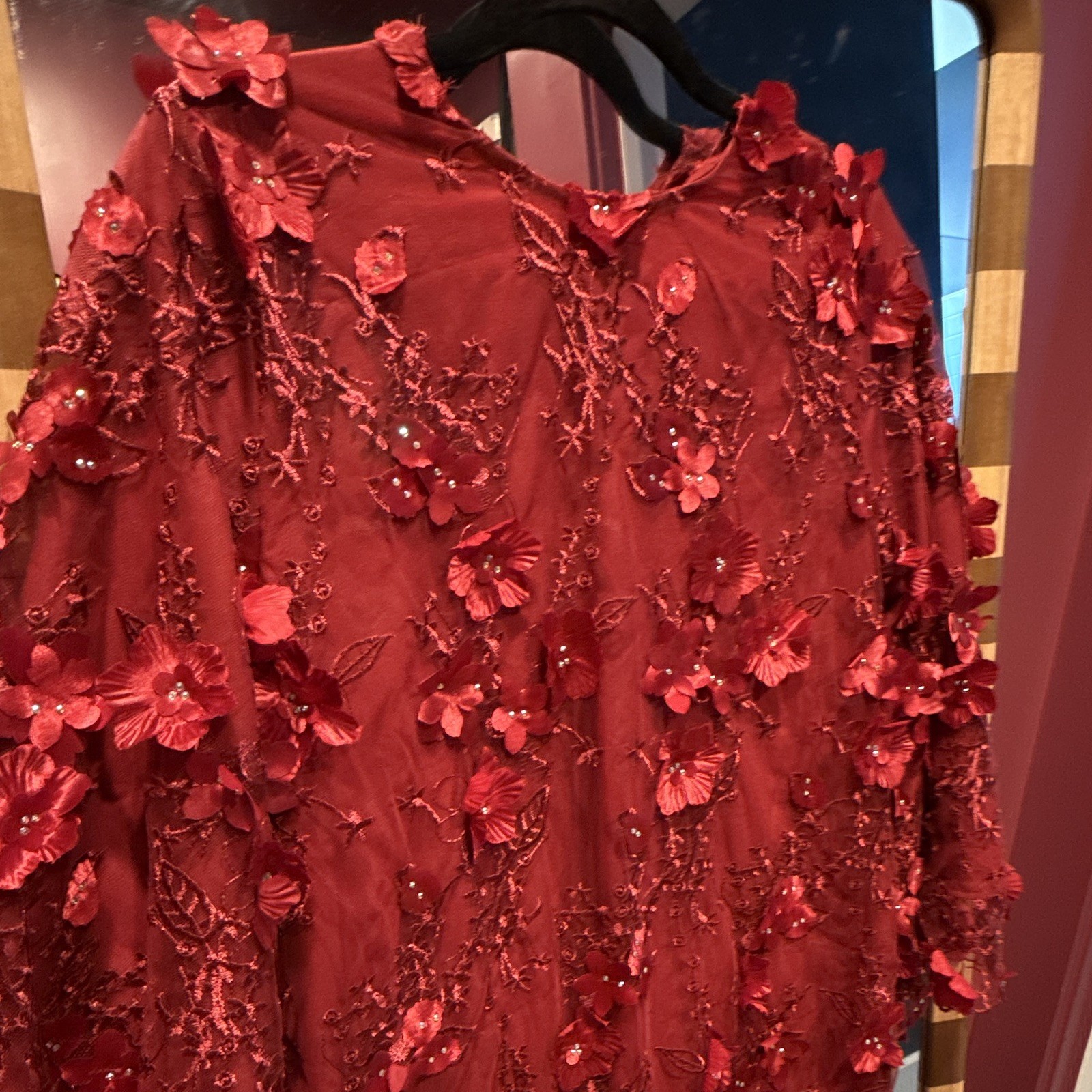 Mestiza New York 6 Red Floral Lace Shift Dress Crew Neck Embroidered Beaded