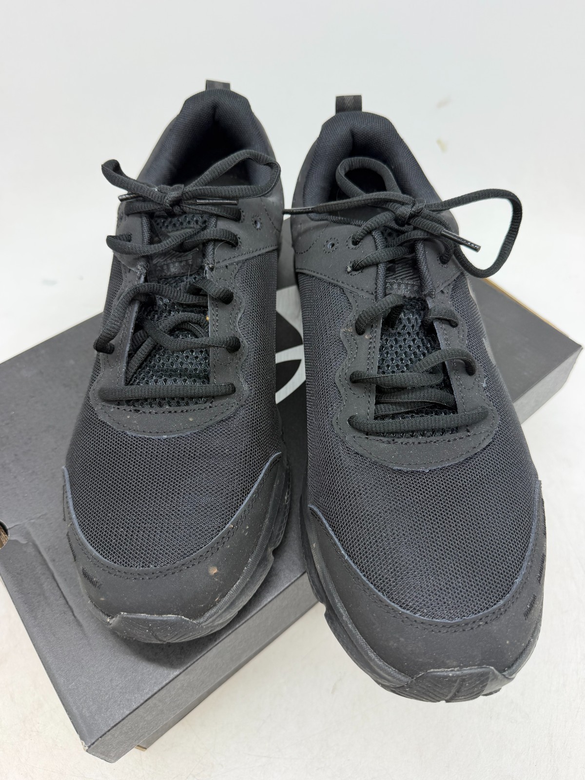 Under Armour Charged Assert 10 Athletic Shoes Men’s Black Lace Up Low Top – 12