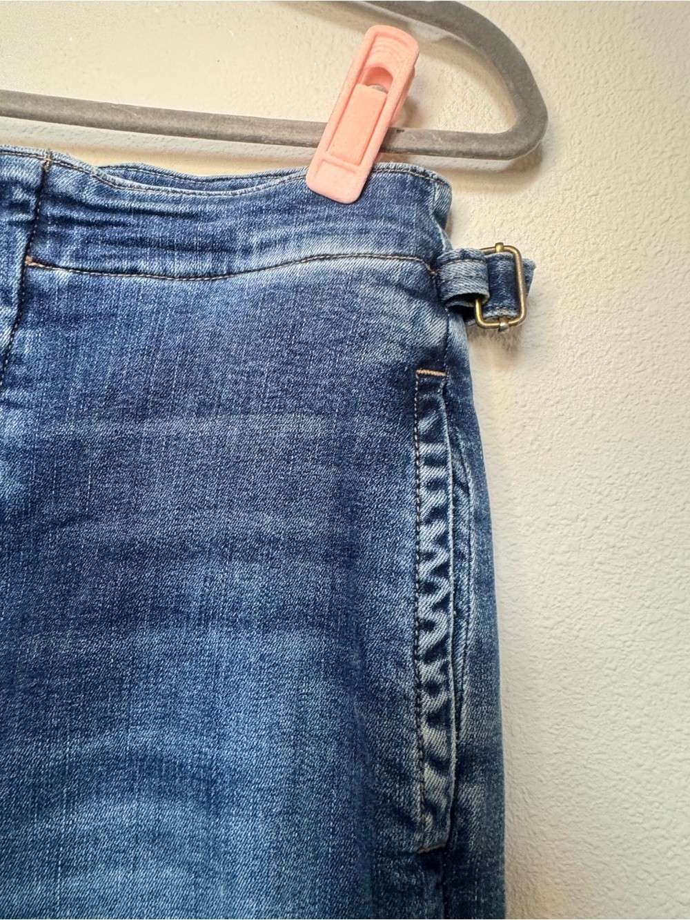 Mother Denim Cinch Greaser Ankle in Dark and Stormy Night