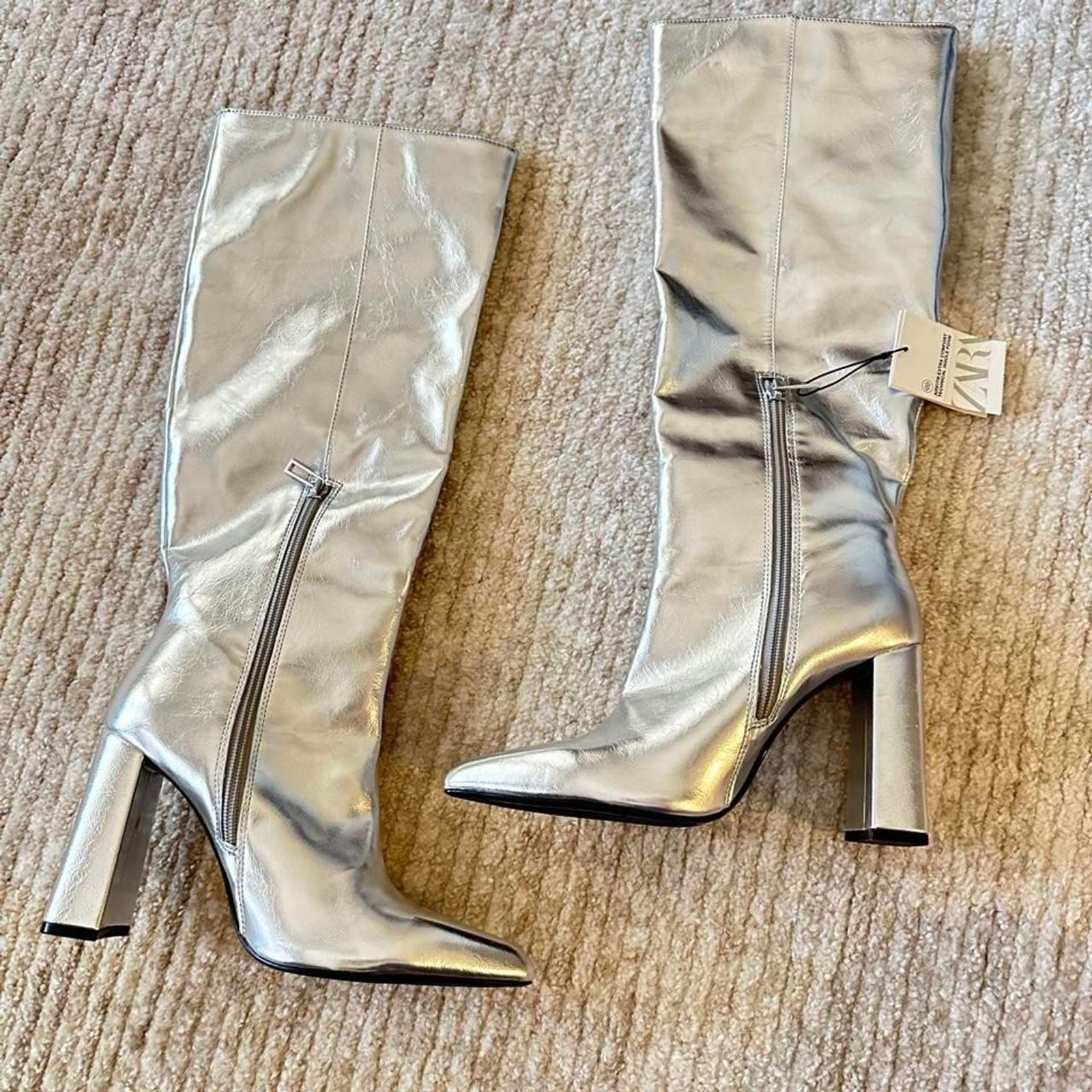 Zara Women’s Black and Silver Boots