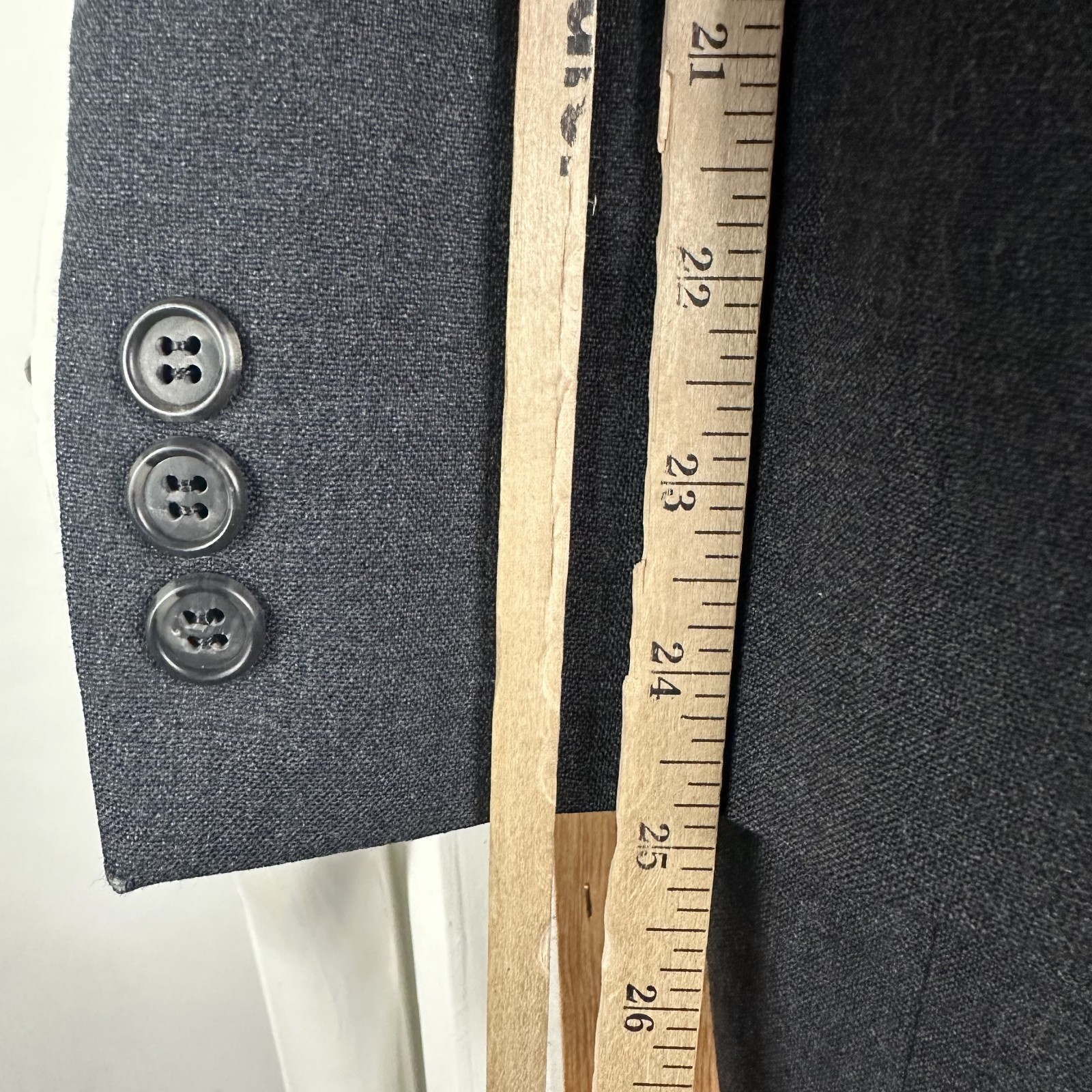 Jos A Bank Suit 44R Gray 2 Button Wool Pants 38×28 Pleated Front Canvased