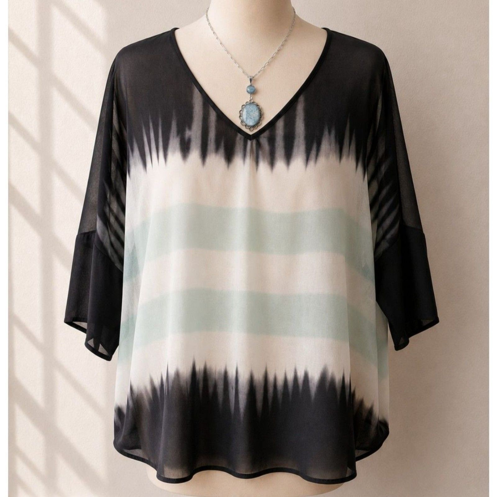 Tribal Jeans Women’s Medium Sheer V-Neck Blouse Black White Sage Ombre Tunic Top