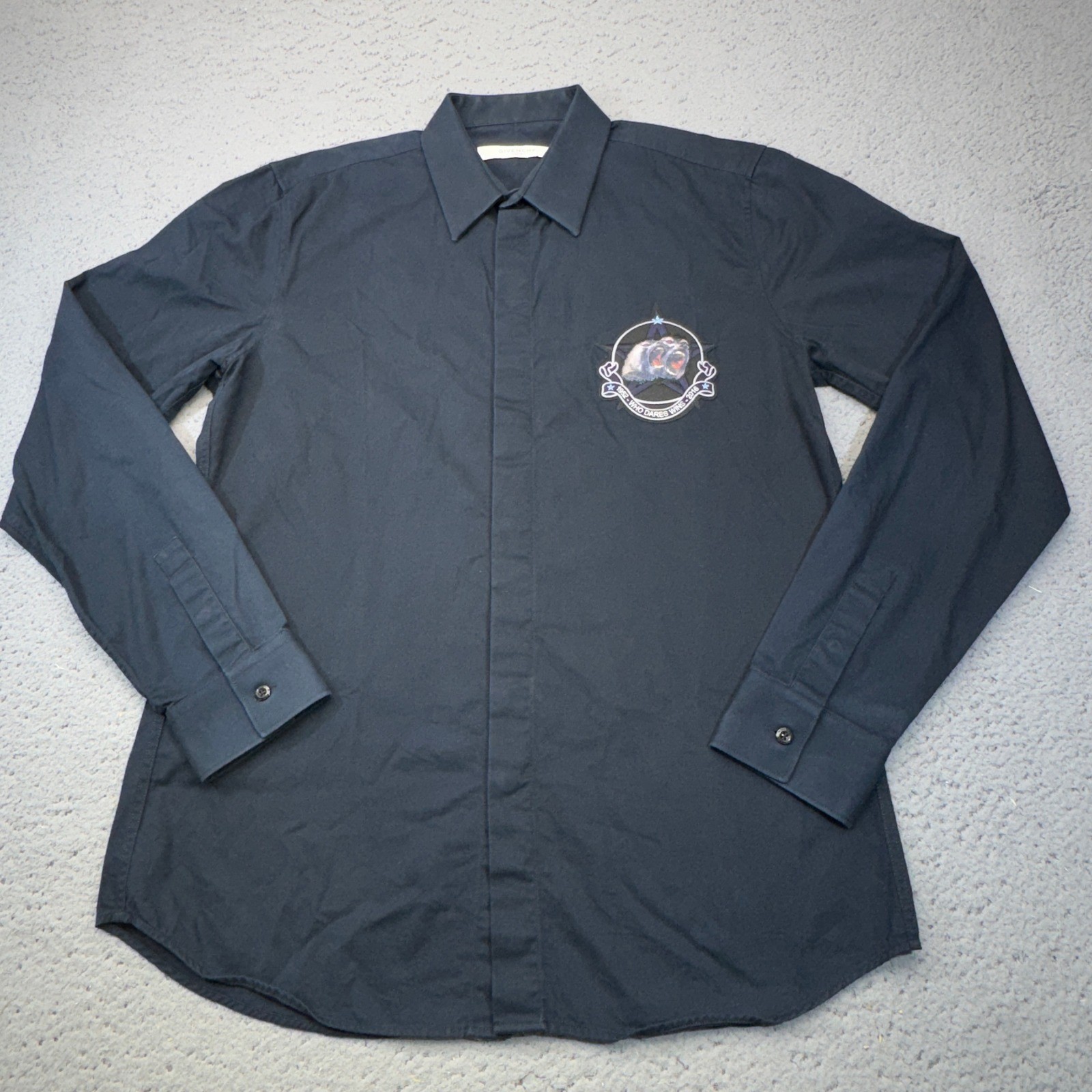 Givenchy Button Down Mens 38 Blue Monkey Brothers Patch Who Dares Wins