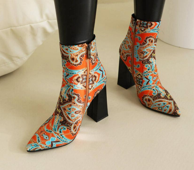 Retro Floral Women’s Pointed Toe Chunky Heels Side Zip Ankle Boots Fashion Pumps