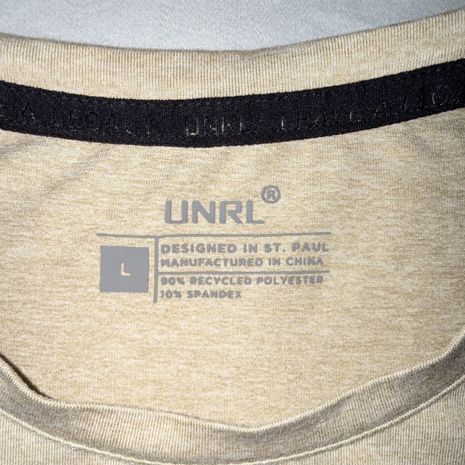 UNRL Beige Graphic Logo Knit Short Sleeve Crew Neck T-Shirt L