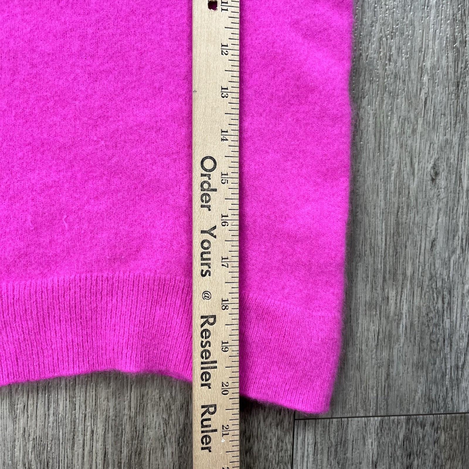 Nordstrom 100% Cashmere Crew Neck Sweater Fuchsia Hot Pink Women’s Size M