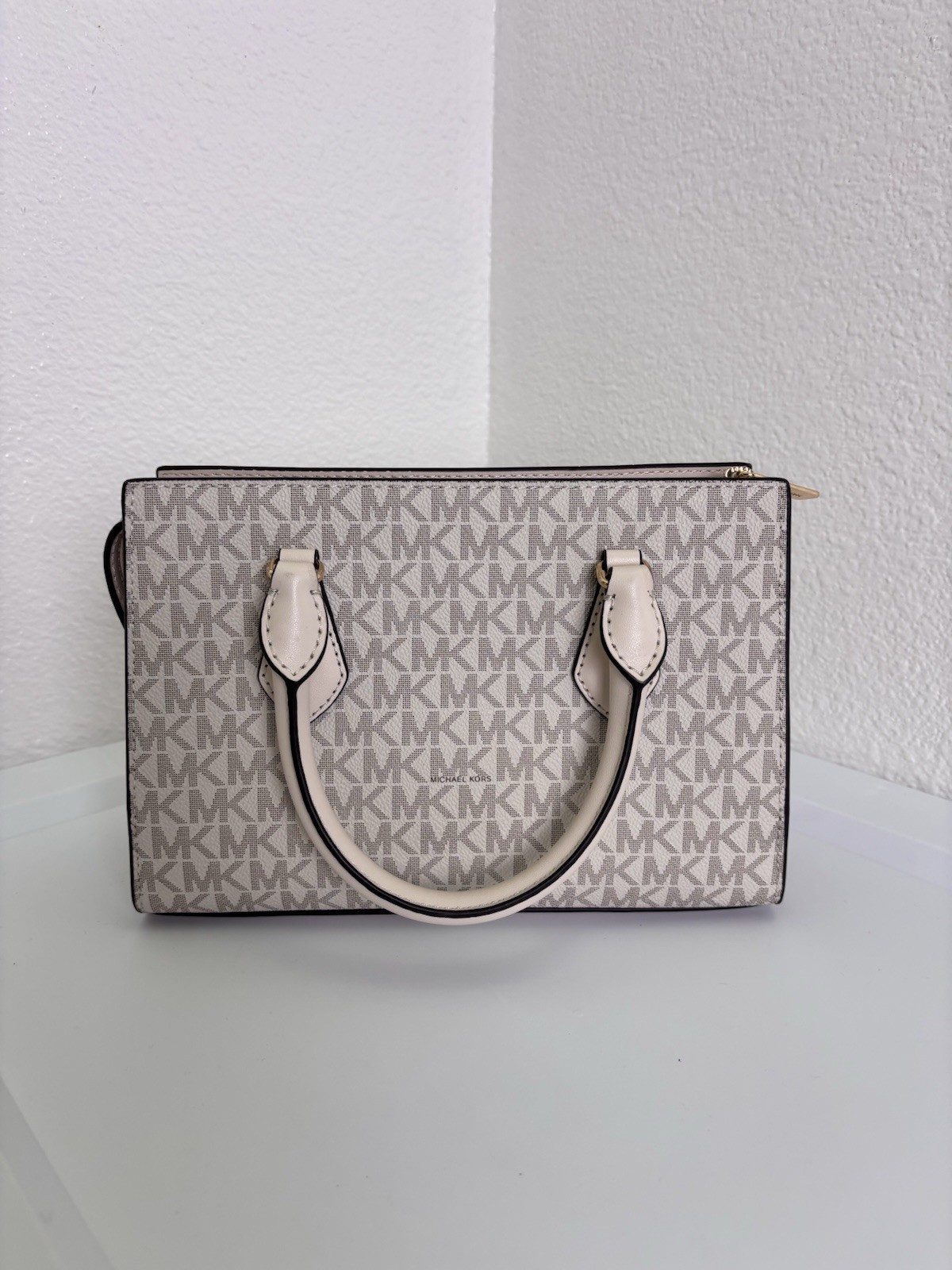 Michael Kors Womens Sheila Medium Satchel Logo Canvas Light Cream Multi