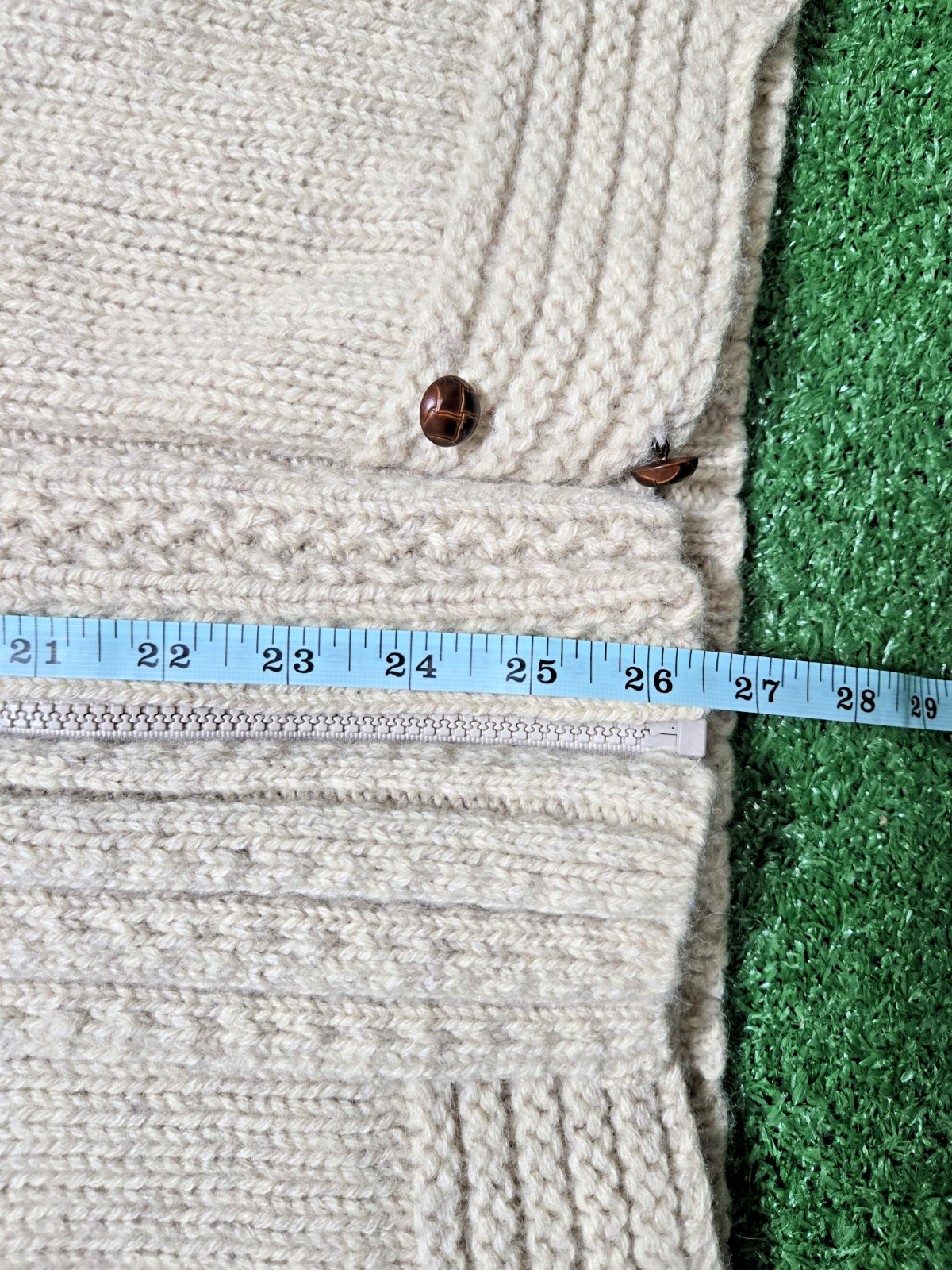 Eddie Bauer Vintage 100% Wool Cardigan Sweater – Beige – Women’s Medium