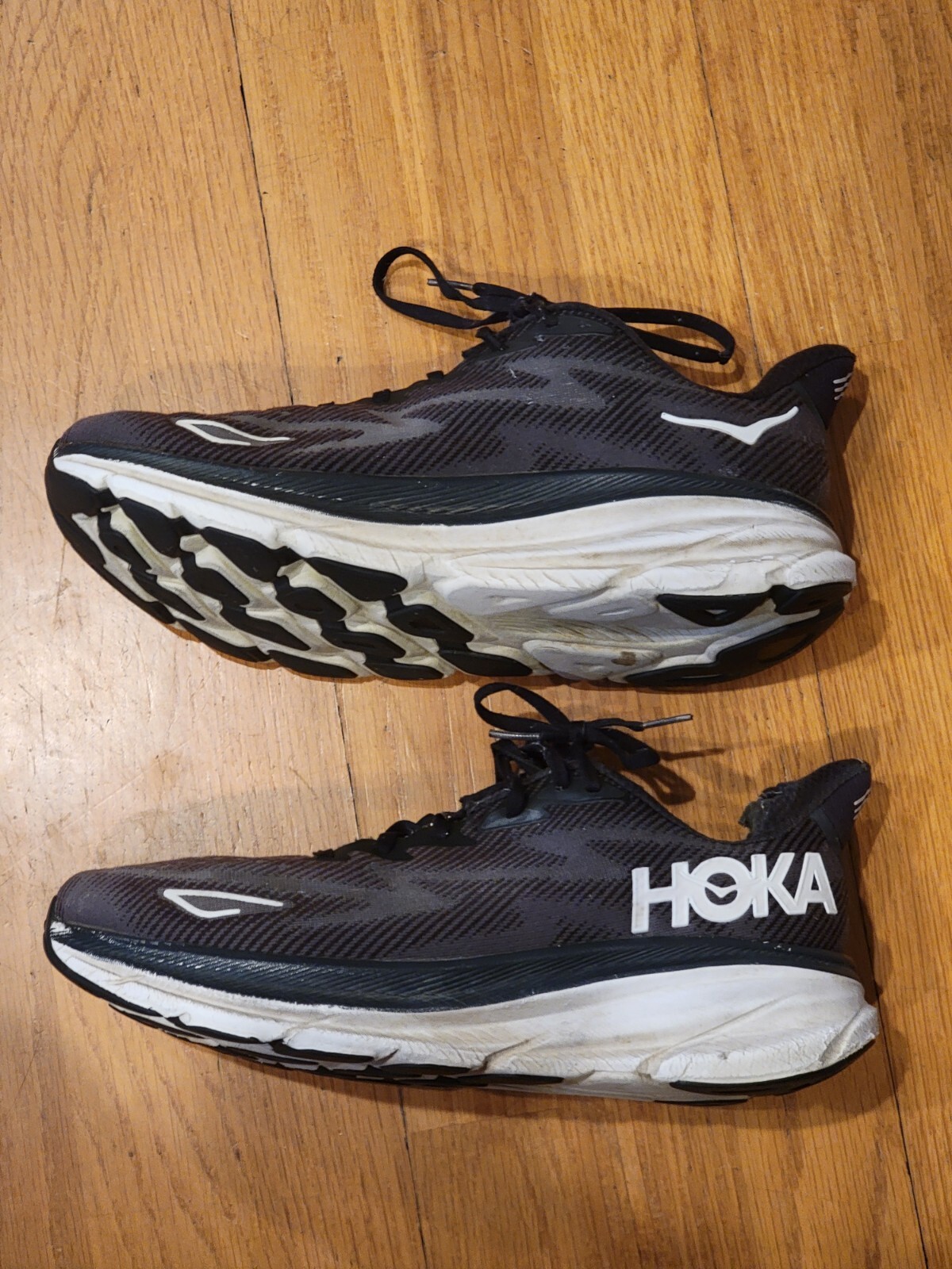 Hoka One One Mens Clifton 9 1127895 Black White Running Shoes Sz 12.5 No Insoles