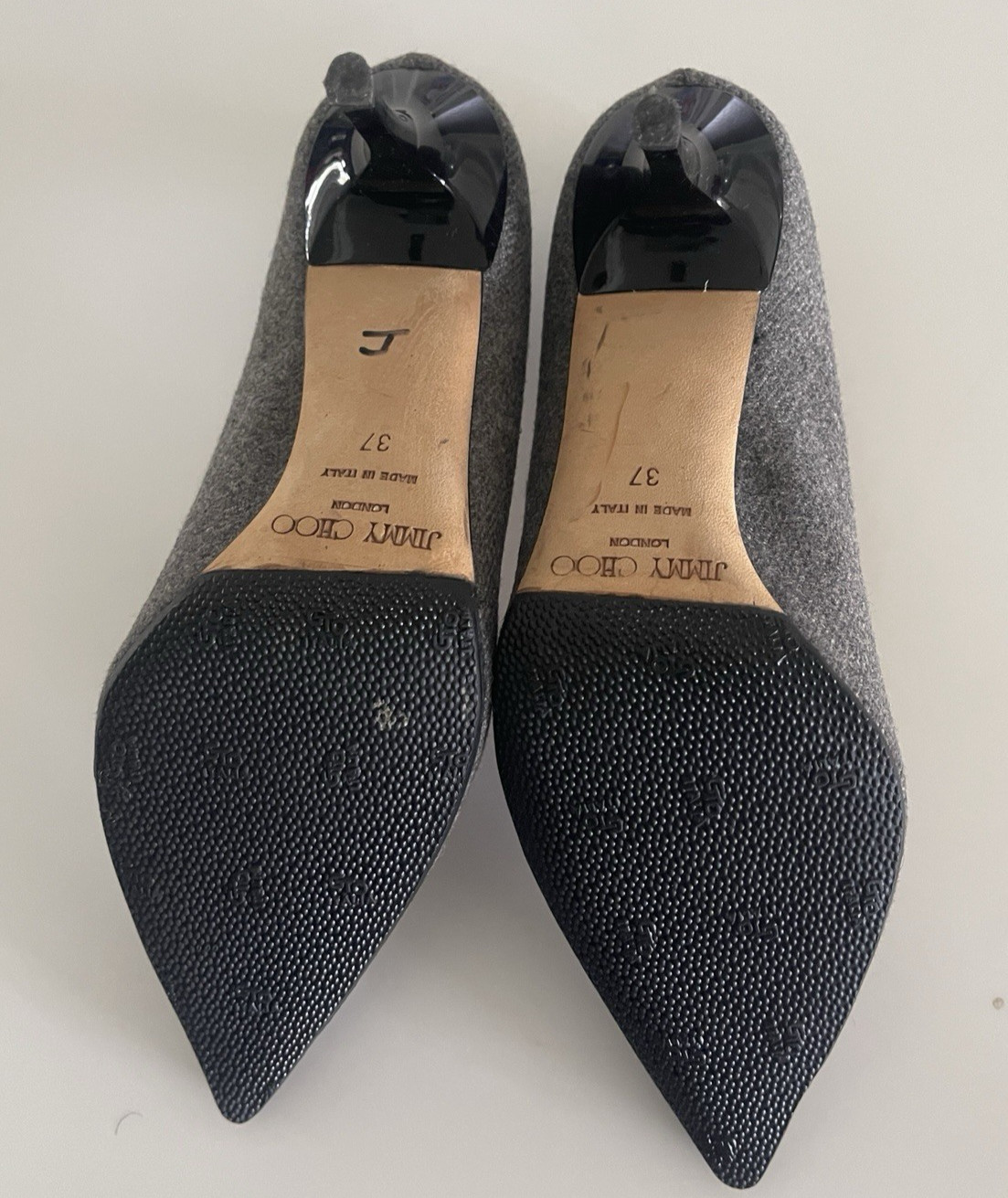 Jimmy Choo London Gray Wool Pointed Toe Pumps EU 37 US 7 Designer Classic Heels