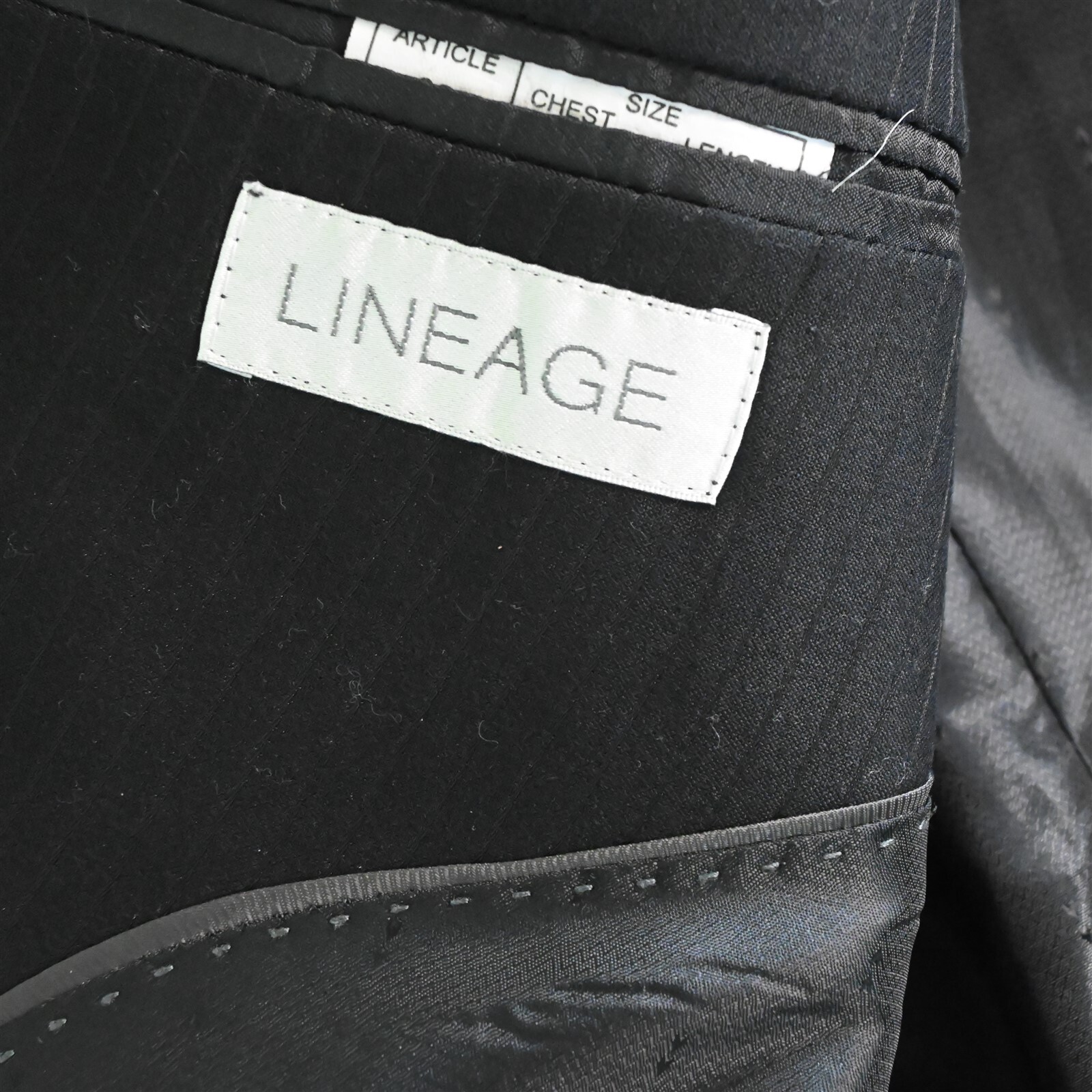 Lineage 50L X-Long 38×30 Black Stripe Mens Jacket Pants Suit