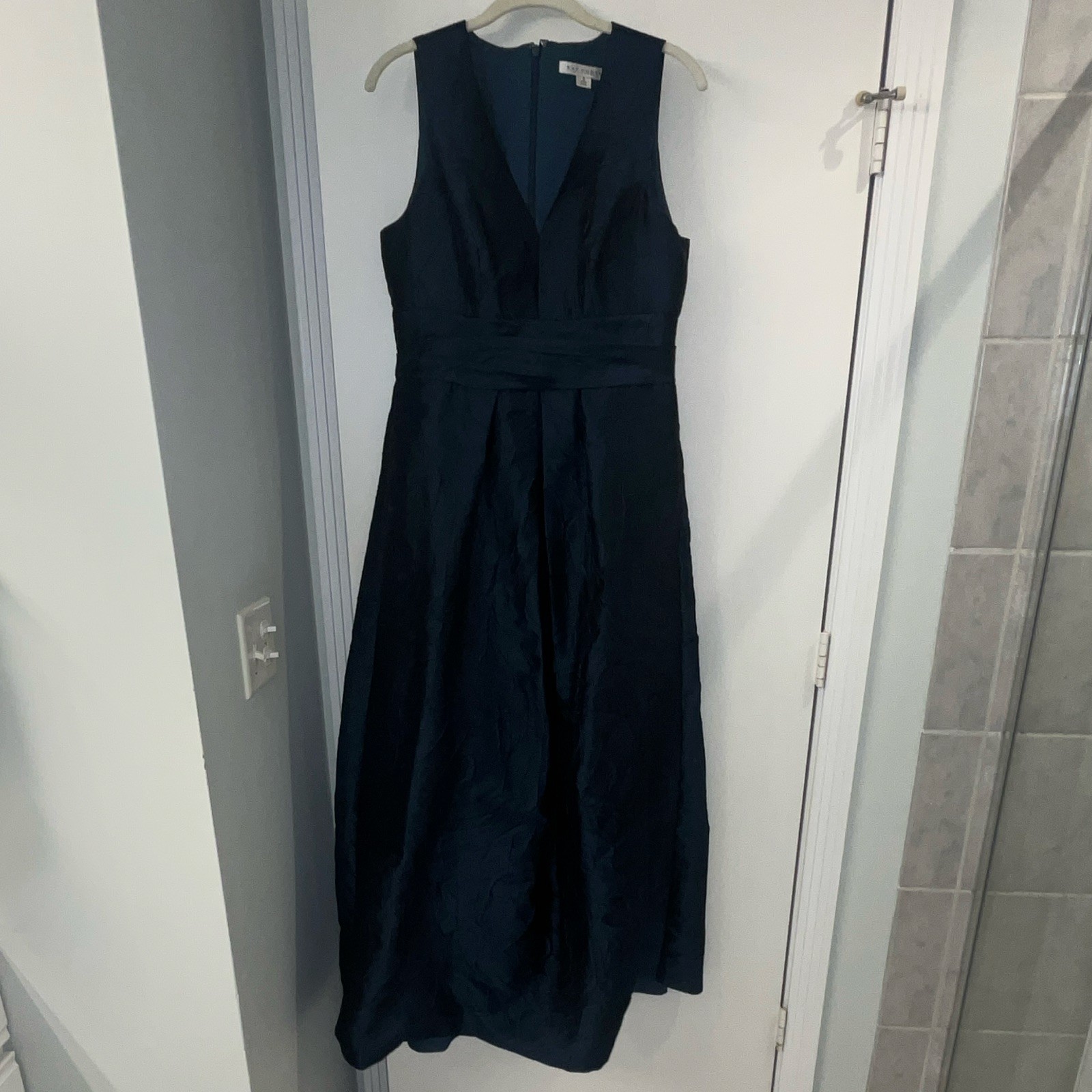 Kay Unger Mariah Jacquard Textured Gown, Blue Opal, A-Line, Ball Gown Size 10