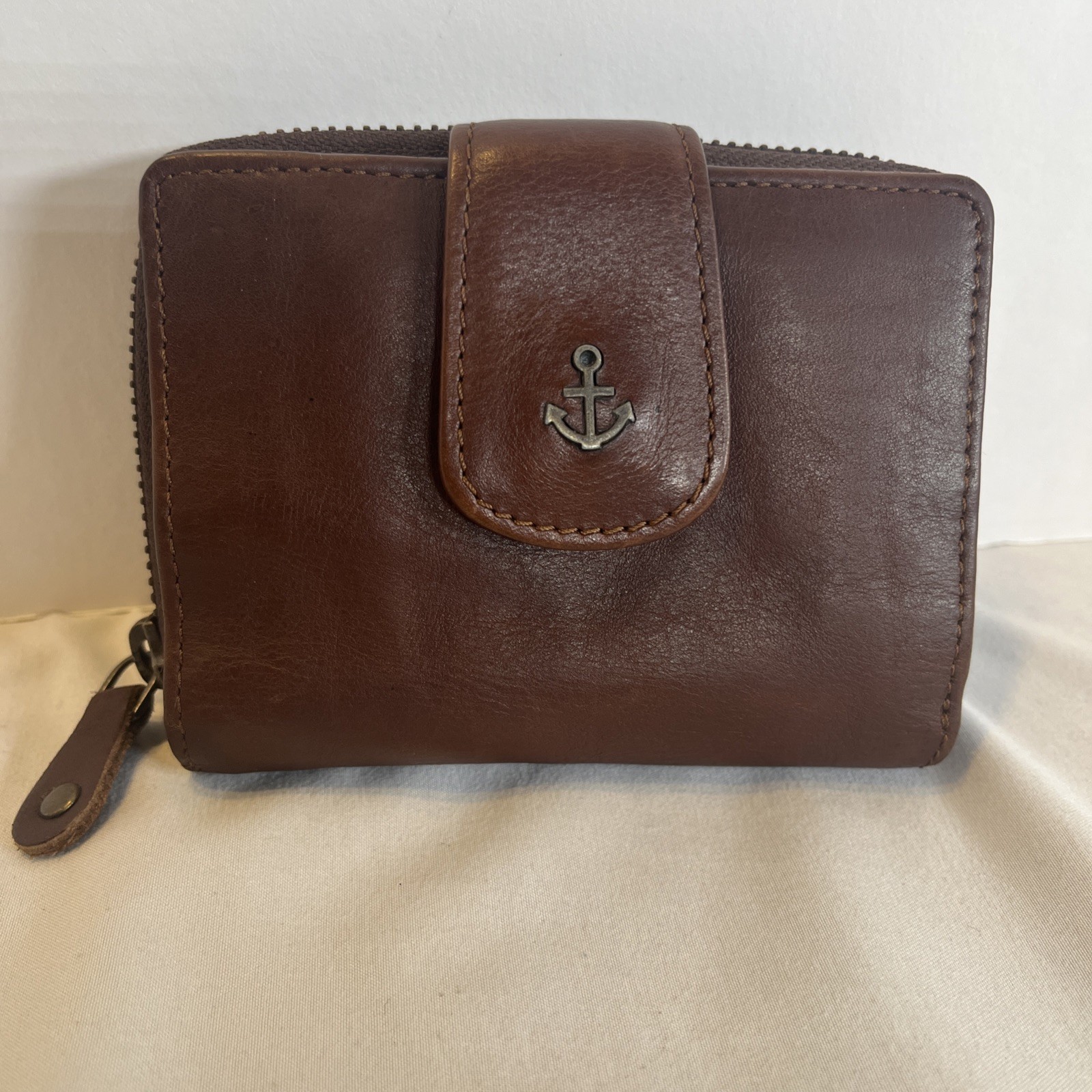 Harbour 2nd Womens Brown Leather Wallet Bi-Fold Zip Around 4.5 x 3.5 Inches