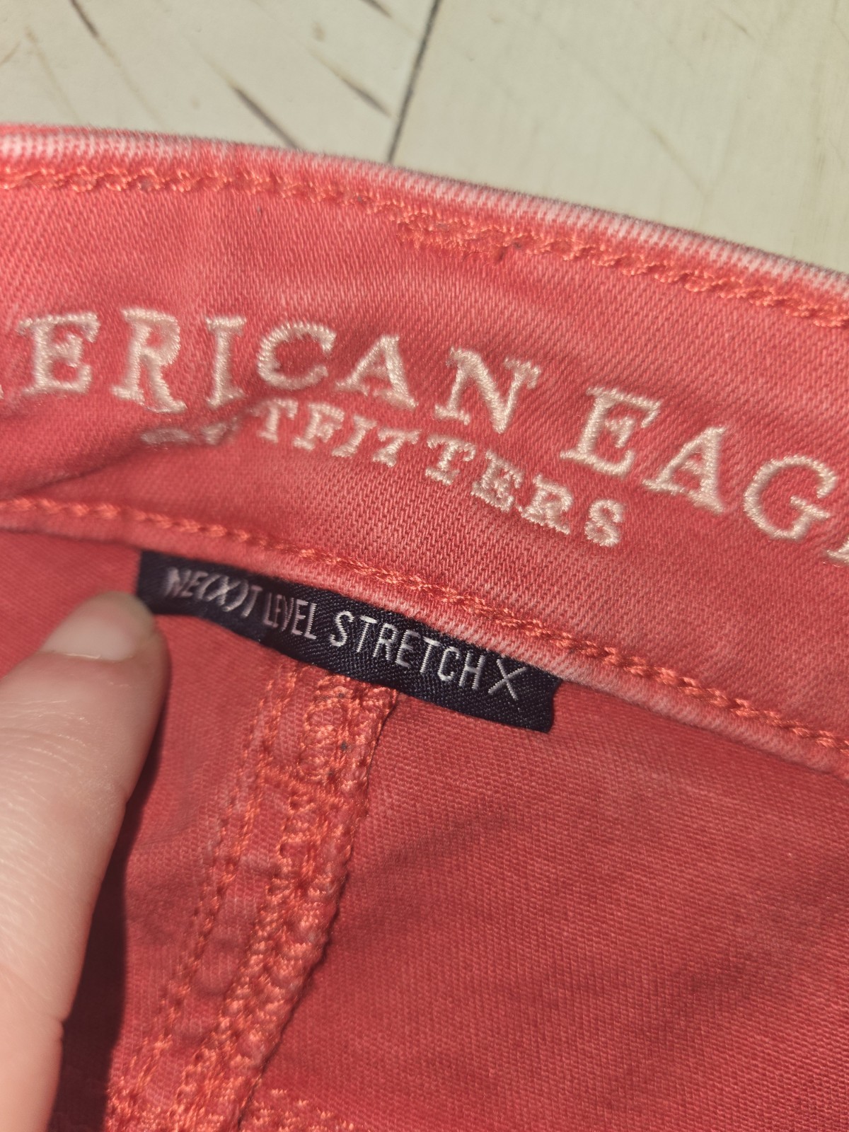 American Eagle Next Level Stretch X Jegging Women’s Coral Distressed