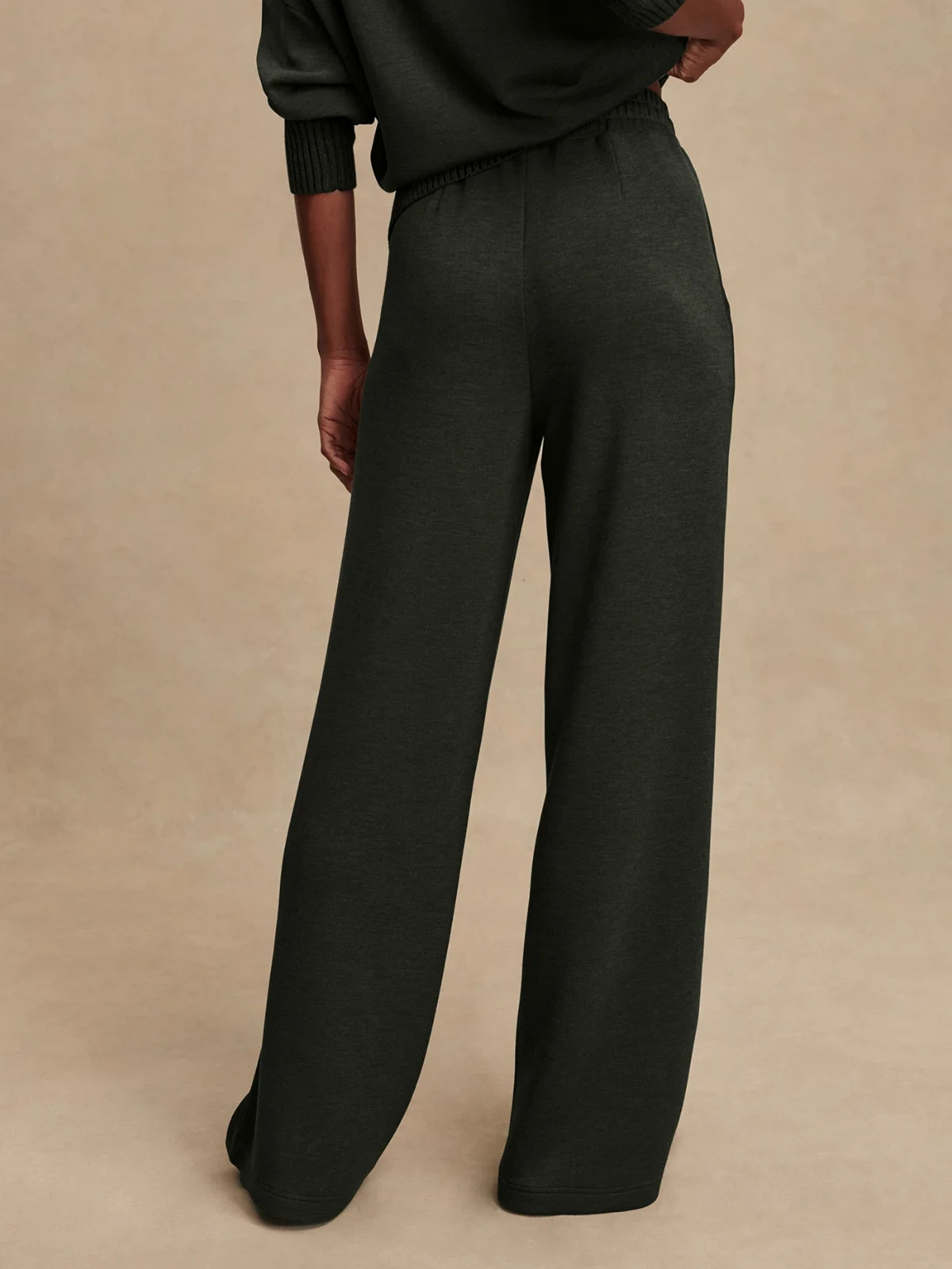 Varley The Extra Wide Leg Pant 29.5″ in Olive Marl, Size XXS