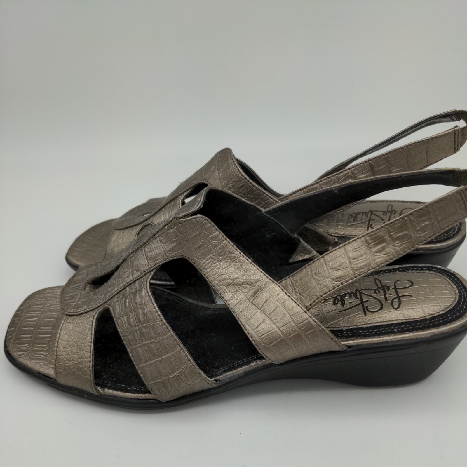 Lifestride 9M memento Tan/Gold croc strappy slingback wedge heels sandals