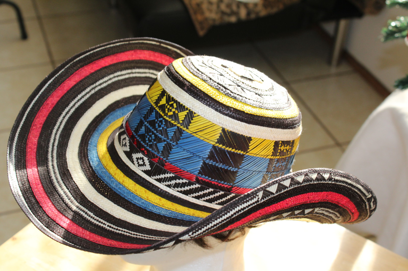 COLOMBIAN HAT~~FINO SOMBRERO VUELTIAO~~COLOMBIA, FLAG COLORs ALL SIZES AVAIL