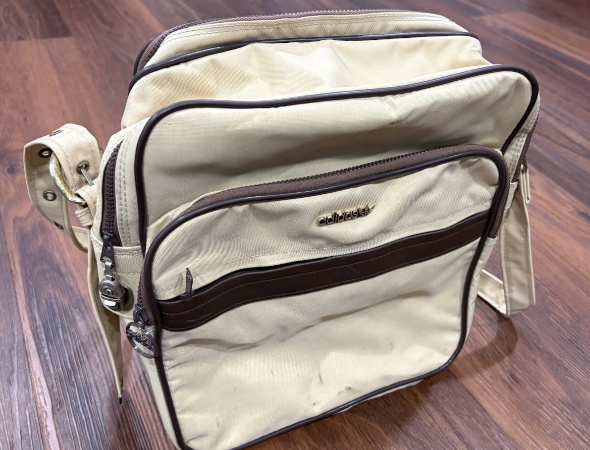 Vintage Beige Adidas 1980’s Shoulder Bag 12″ X 8″ X 12″ Art No 40230 Retro Style