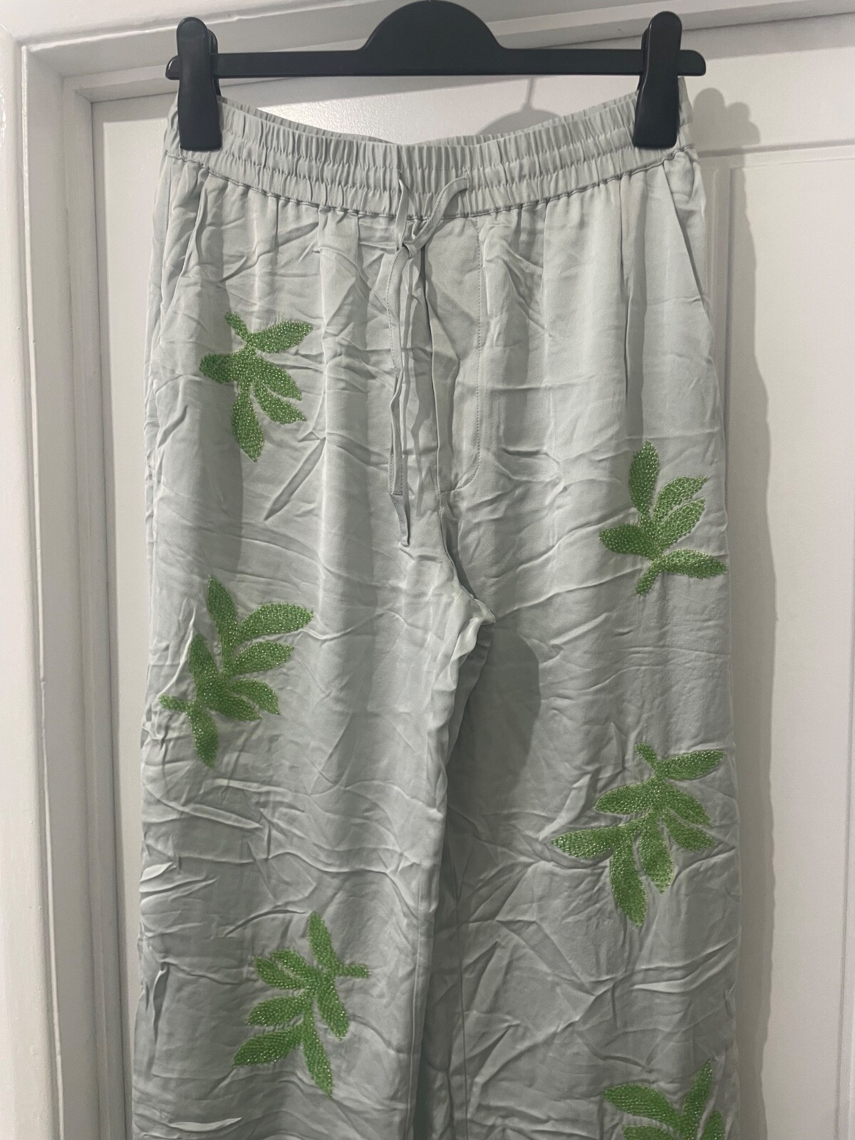 ZARA embroidered Embellished Beaded leaf trousers Pants XS Small 6 8 Blue