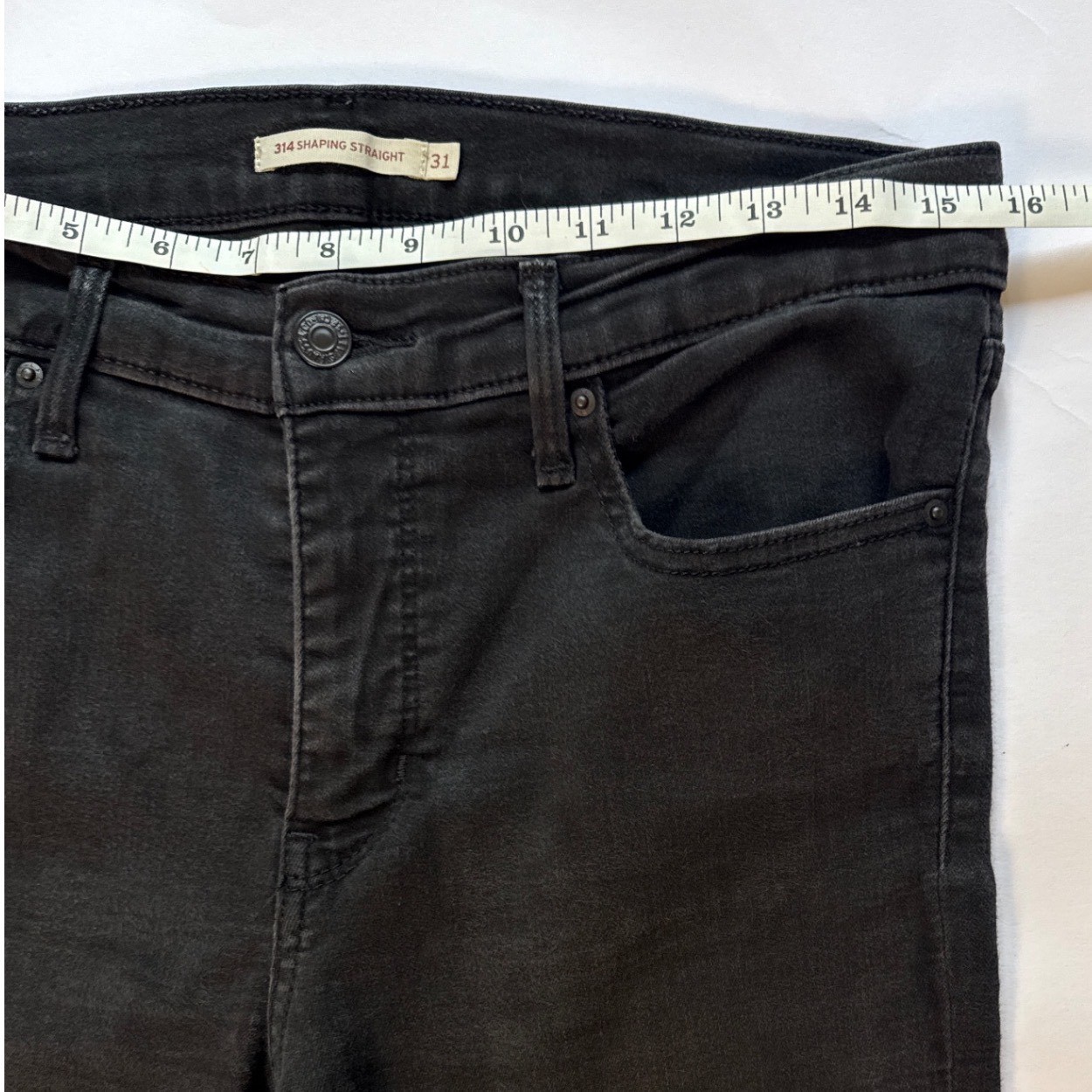 Levis 314 Shaping Straight Jeans Black Womens 31×30 Mid Rise Stretch Denim