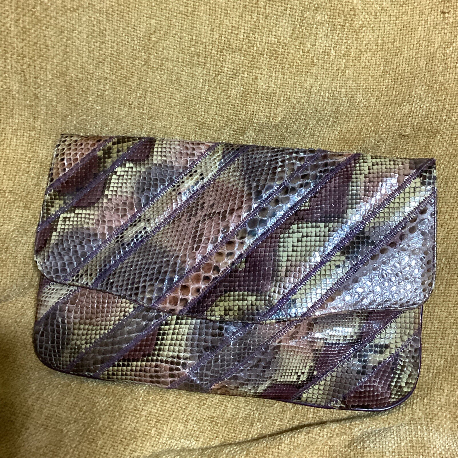Vtg 80’s Snakeskin Purple/Pink/Beige/Brown Clutch Purse Python Gold Chain Strap