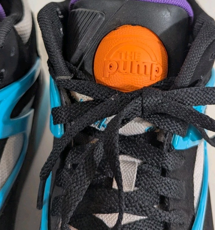 Charlotte Hornets Reebok Pump Omni Lite Shoes size 11.5 Teal Black White