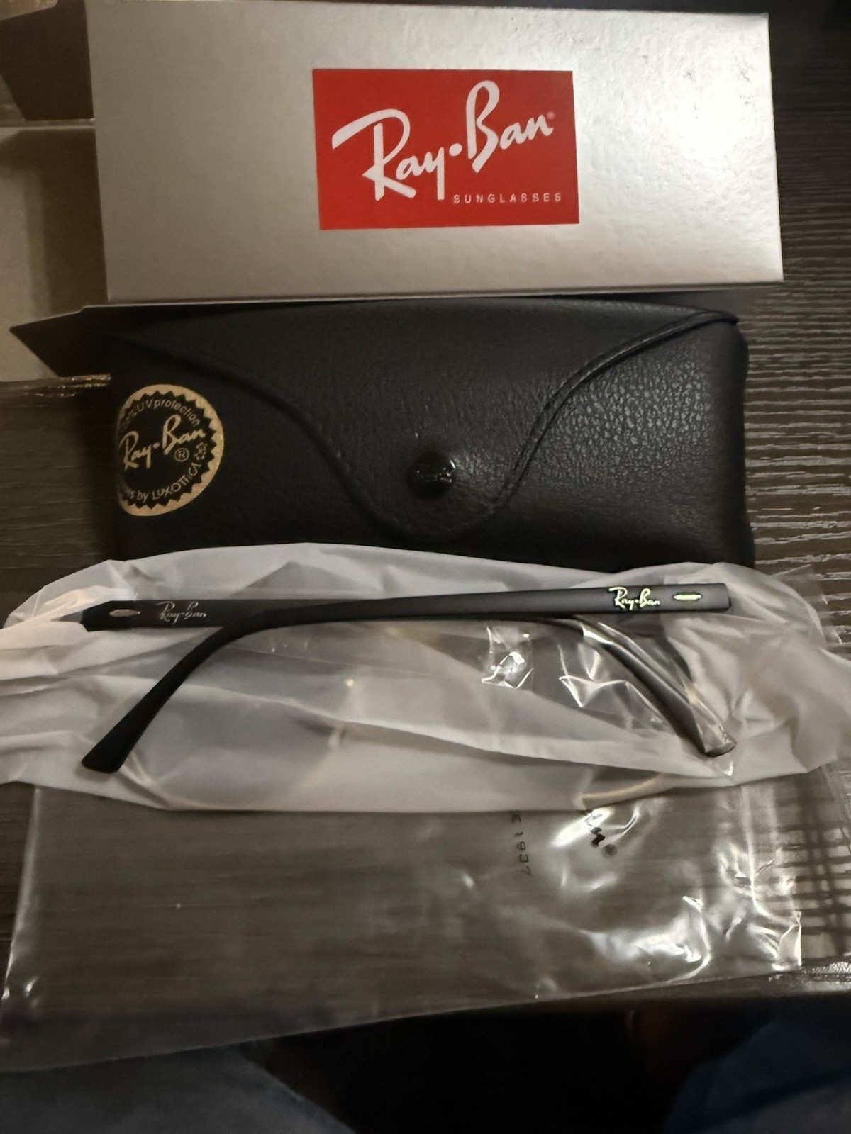 Ray-Ban Clubmaster Black/Gold / 55 mm Sunglasses RB3016 W0365 55-21