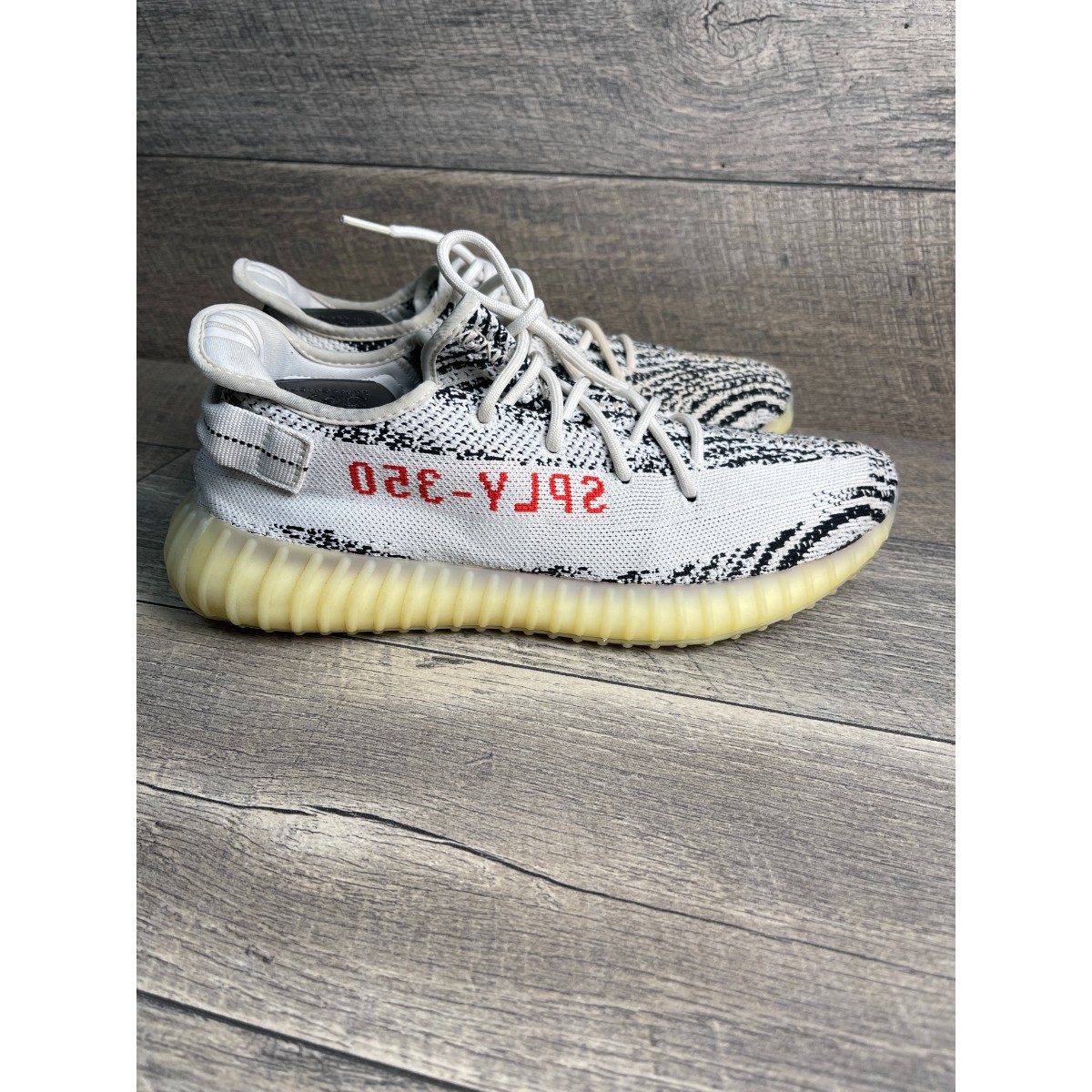 Adidas Yeezy Boost 350 V2 CP9654 Men 11 Running Shoes White Zebra Print Sneakers