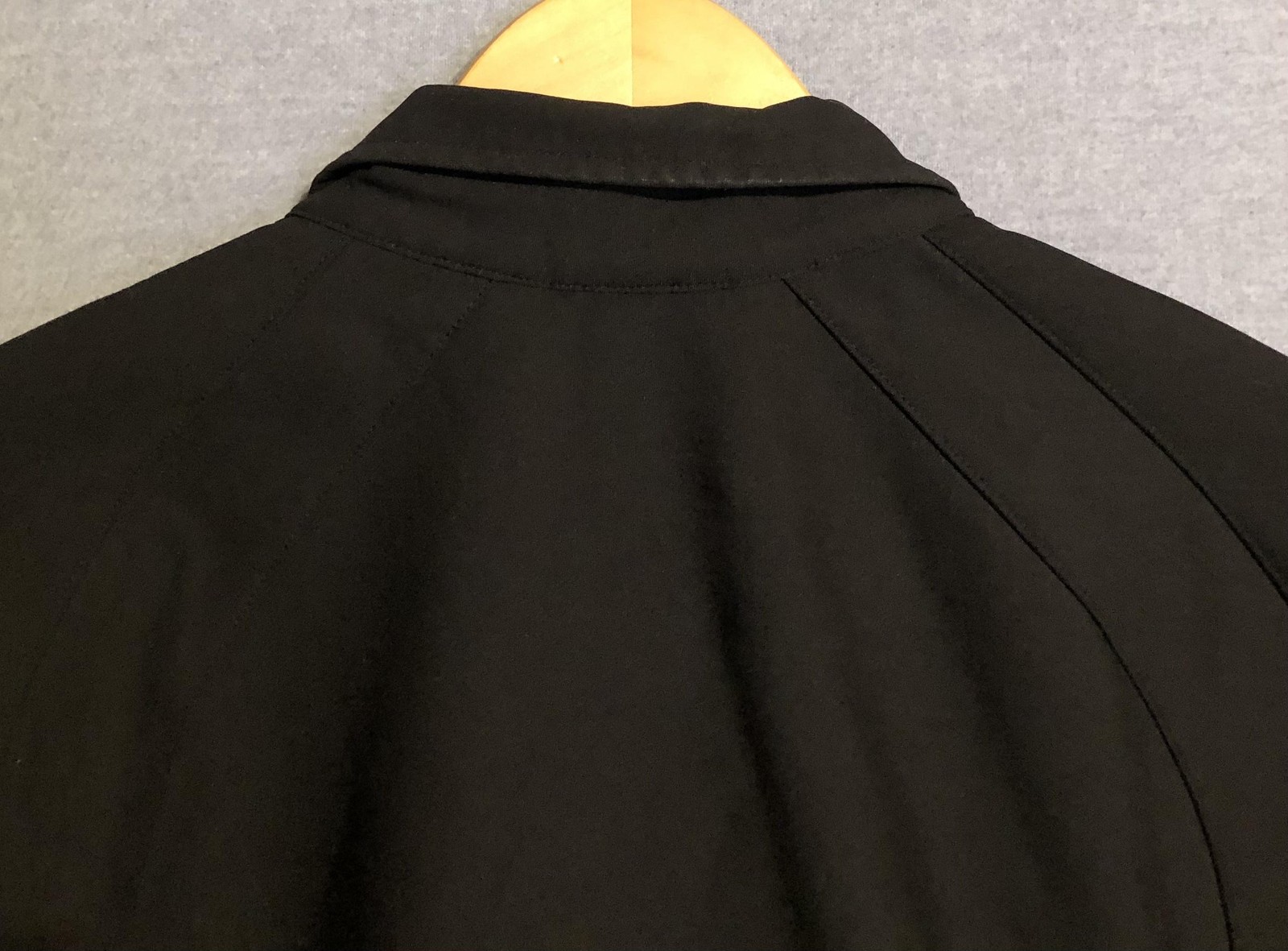 Victorinox Softshell Jacket Mens Medium M Black Fleece Lined Full Zip Hiking