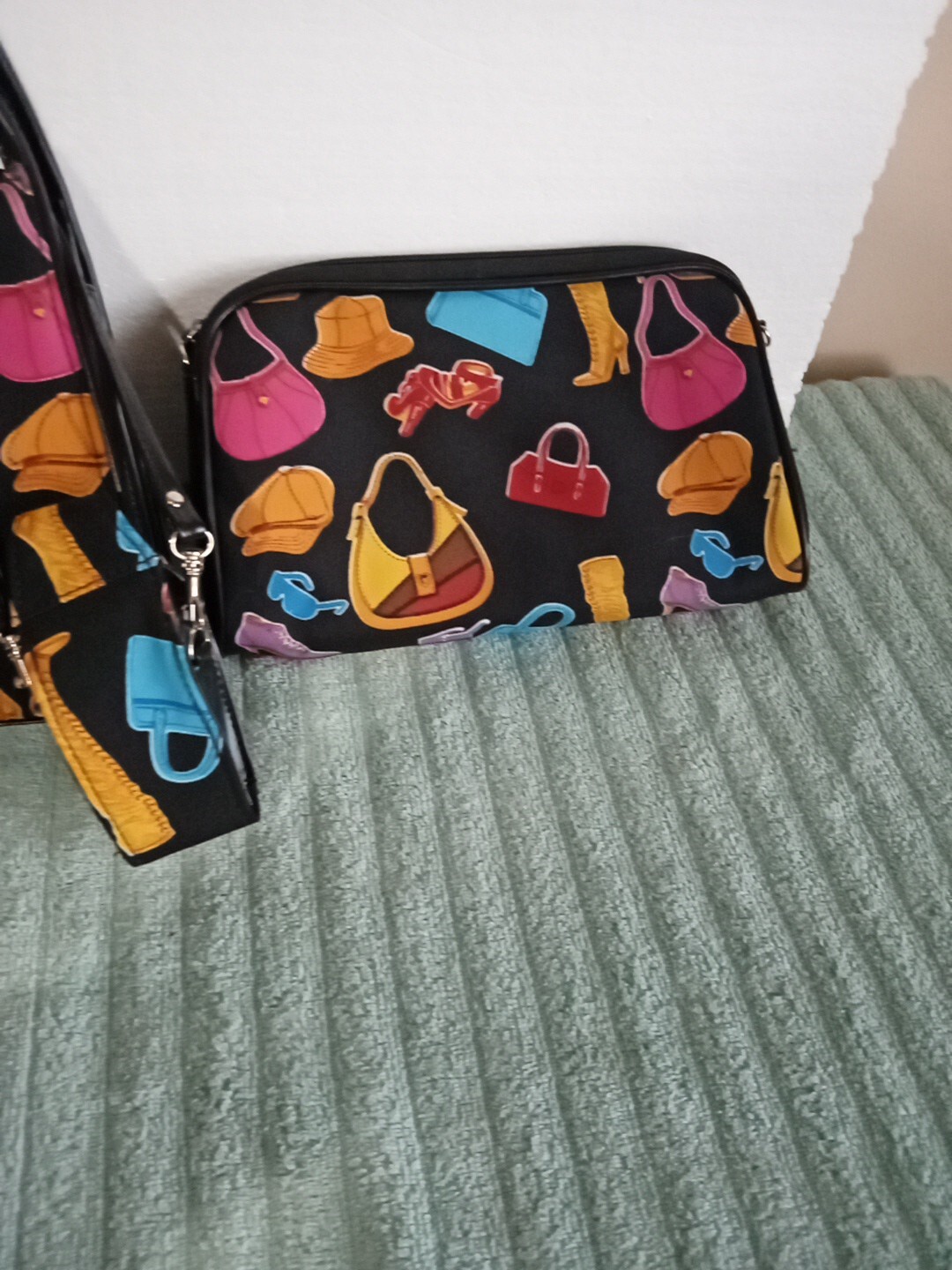 Three Piece Black Multicolored Handbag Set NWOT. Multi Color Accessories Design