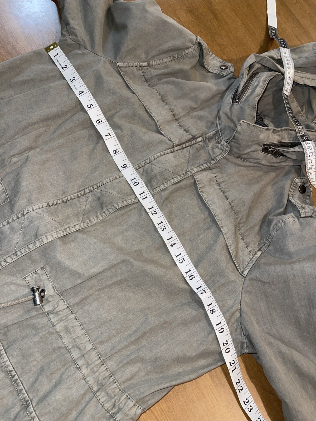 Levi’s Hooded Jacket Women M Olive Green Anorak Parachute Utility Pockets