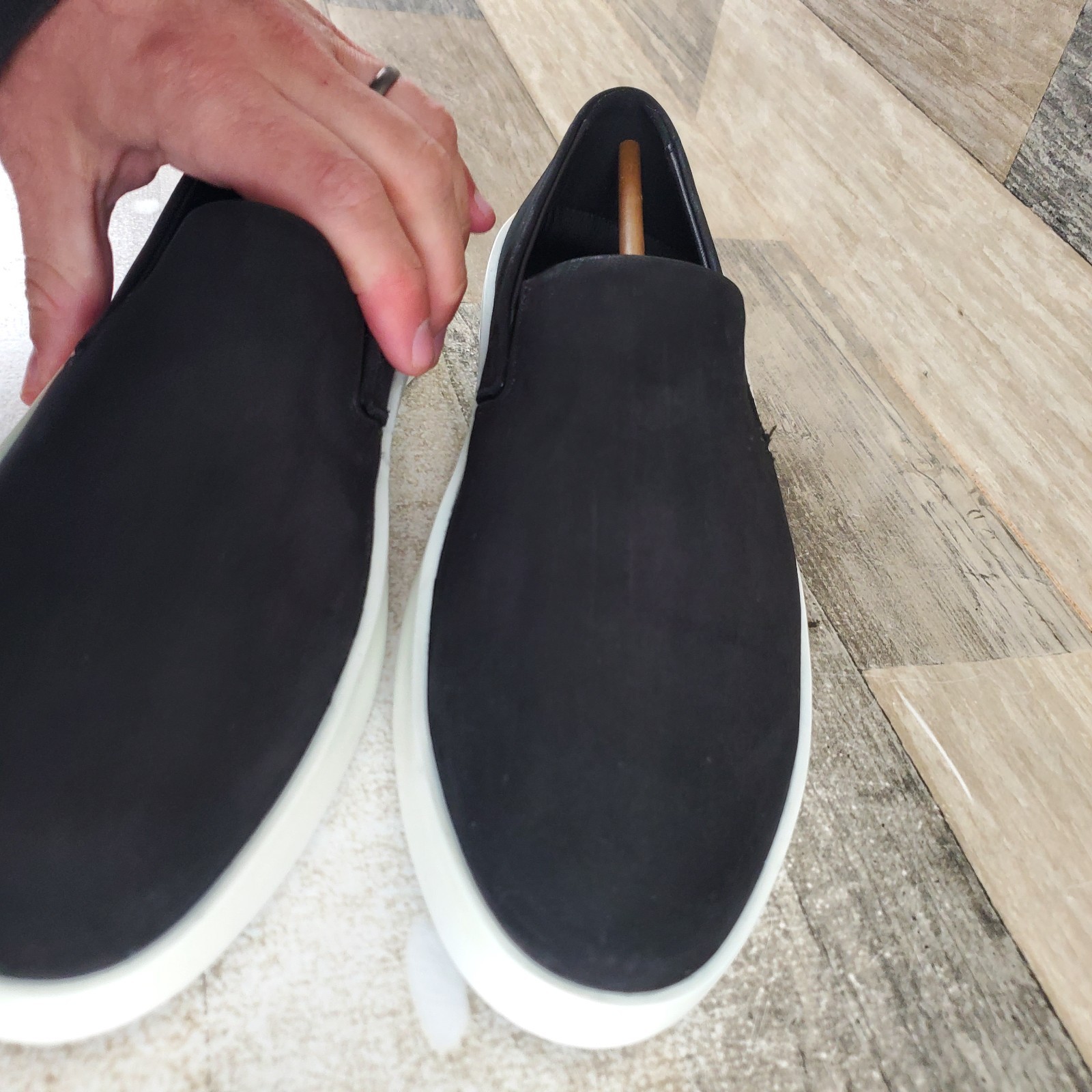 Wolf & Shepherd Cruise Shoes Sz 8 W Black Brilliant White Slip On Sneakers
