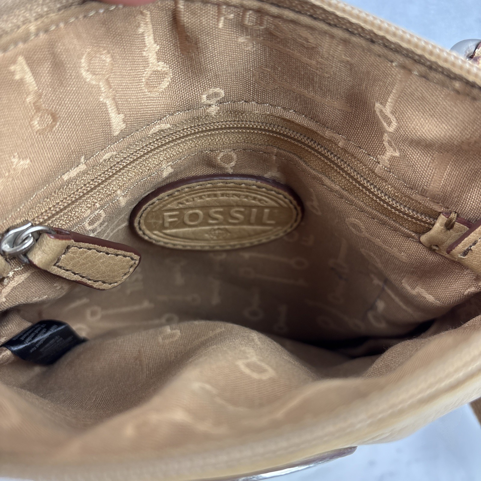 Fossil Maddox Patchwork Colorblock Lt Tan Leather Adj Strap Y2K Crossbody Purse