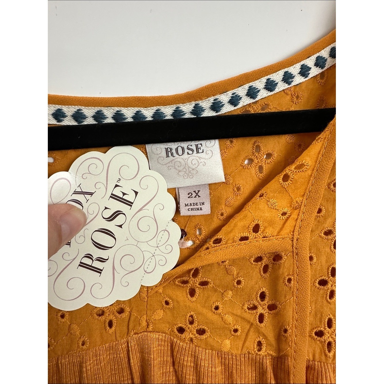 KNOX ROSE Mustard Eyelet Tassel Sleeveless Top – Women