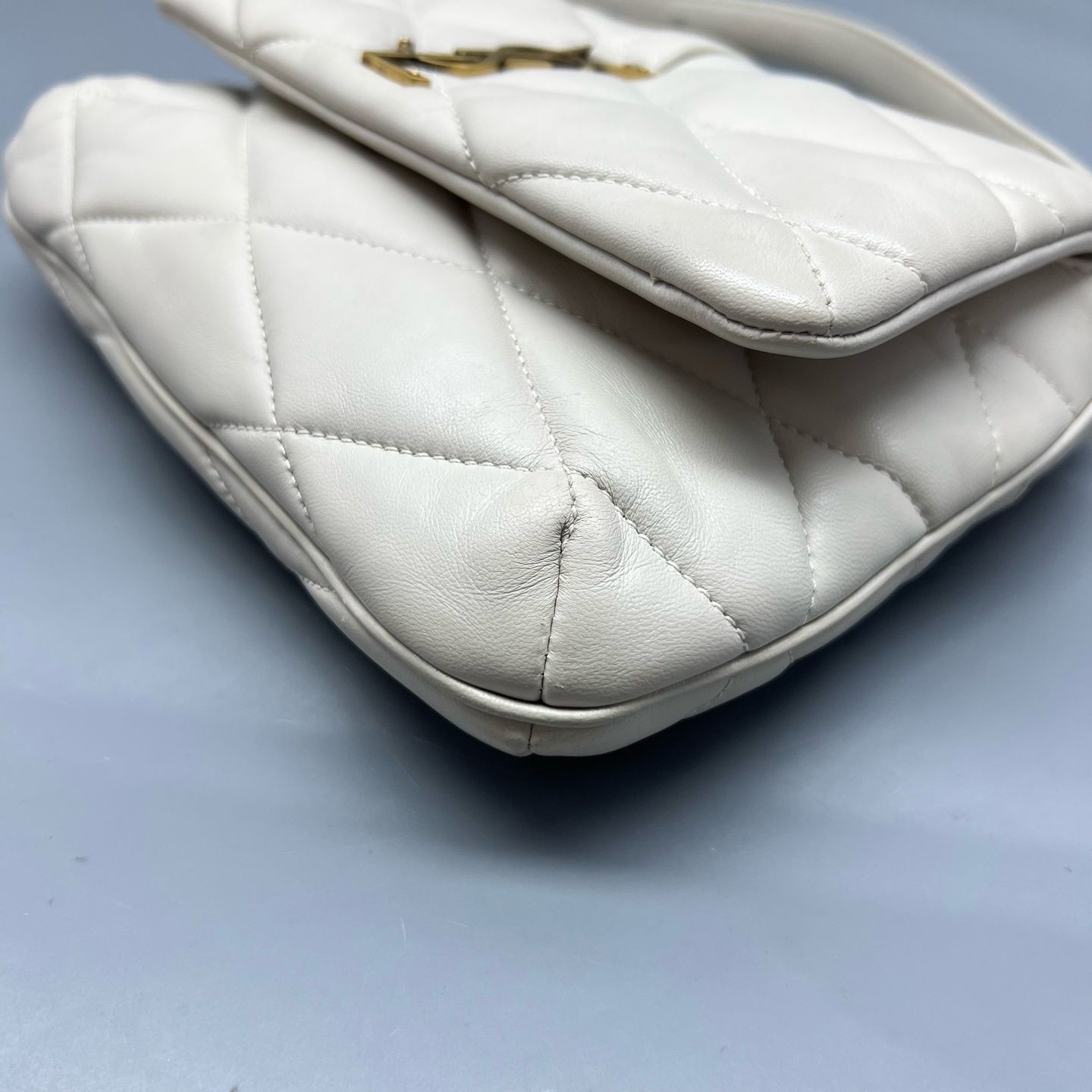 Saint Laurent Puffer Hobo Shoulder Bag White Leather GHW Adjustable Strap Auth