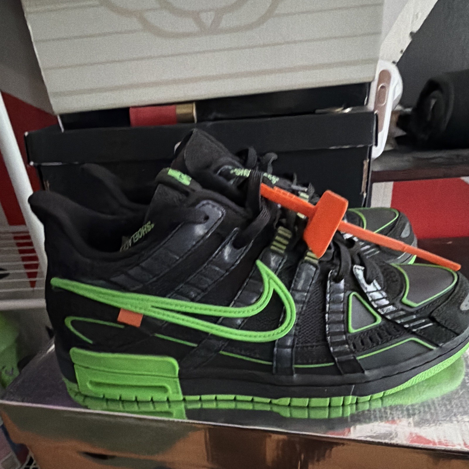 Nike Air Rubber Dunk x Off-White Low Top Green Strike Black/Green CU6015-001
