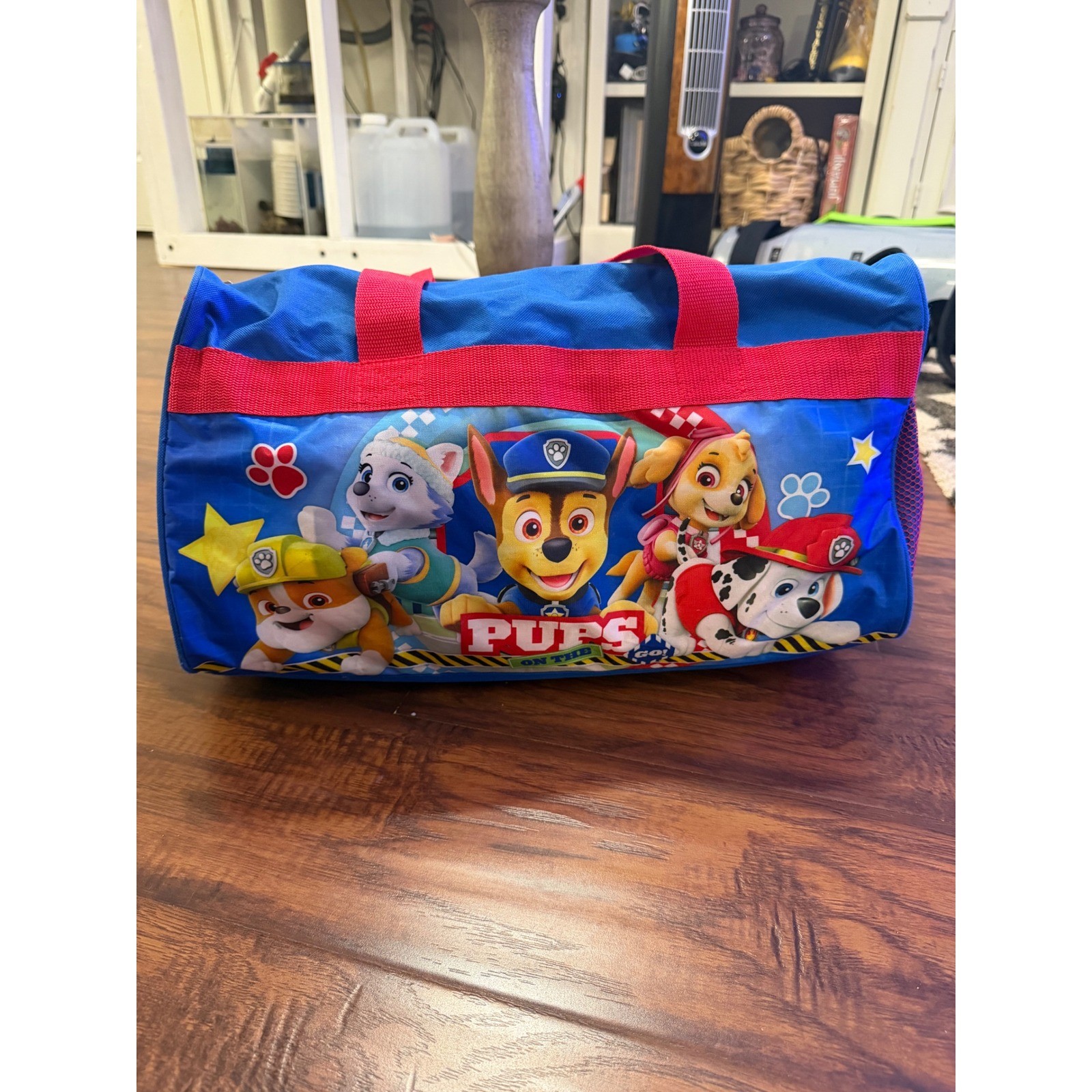 Paw Patrol Duffel Bag Kids Blue Red Excellent Graphic Travel Shoulder Strap