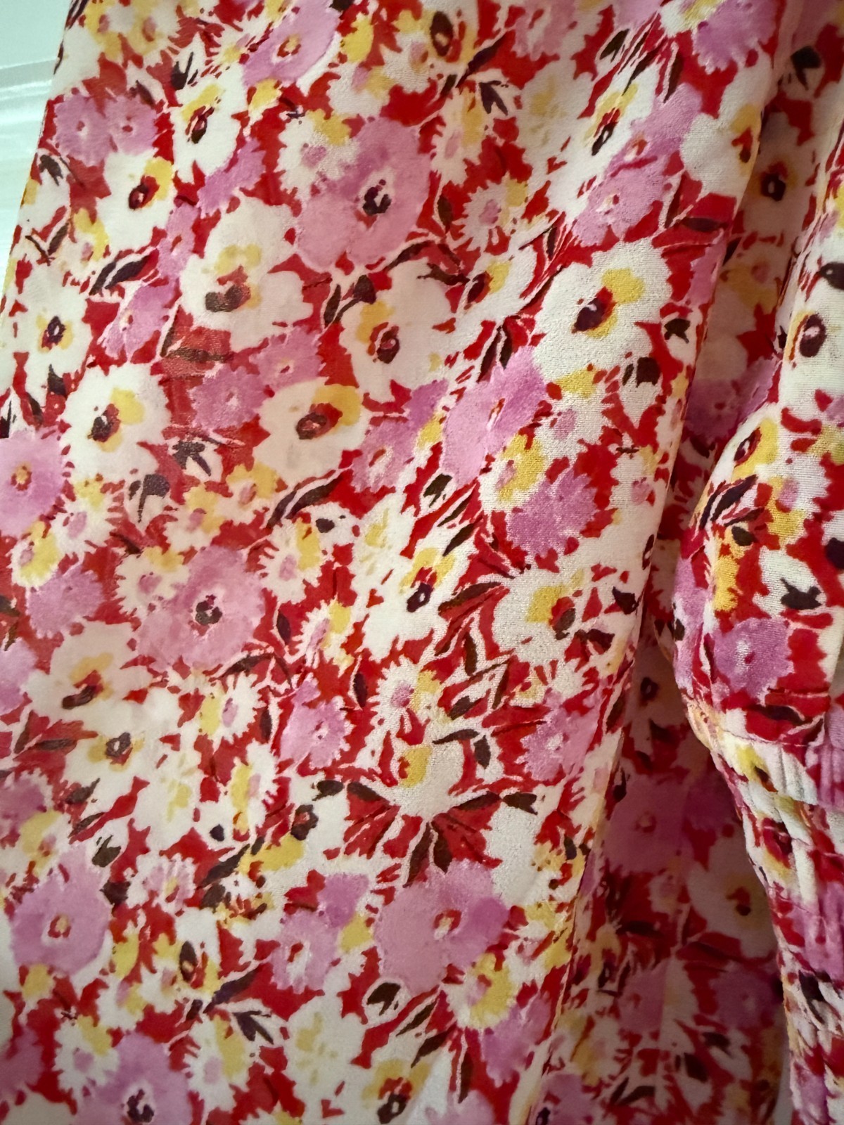 COTTON CANDY LA Pink and Yellow Floral Long Sleeve Crop Top, Small