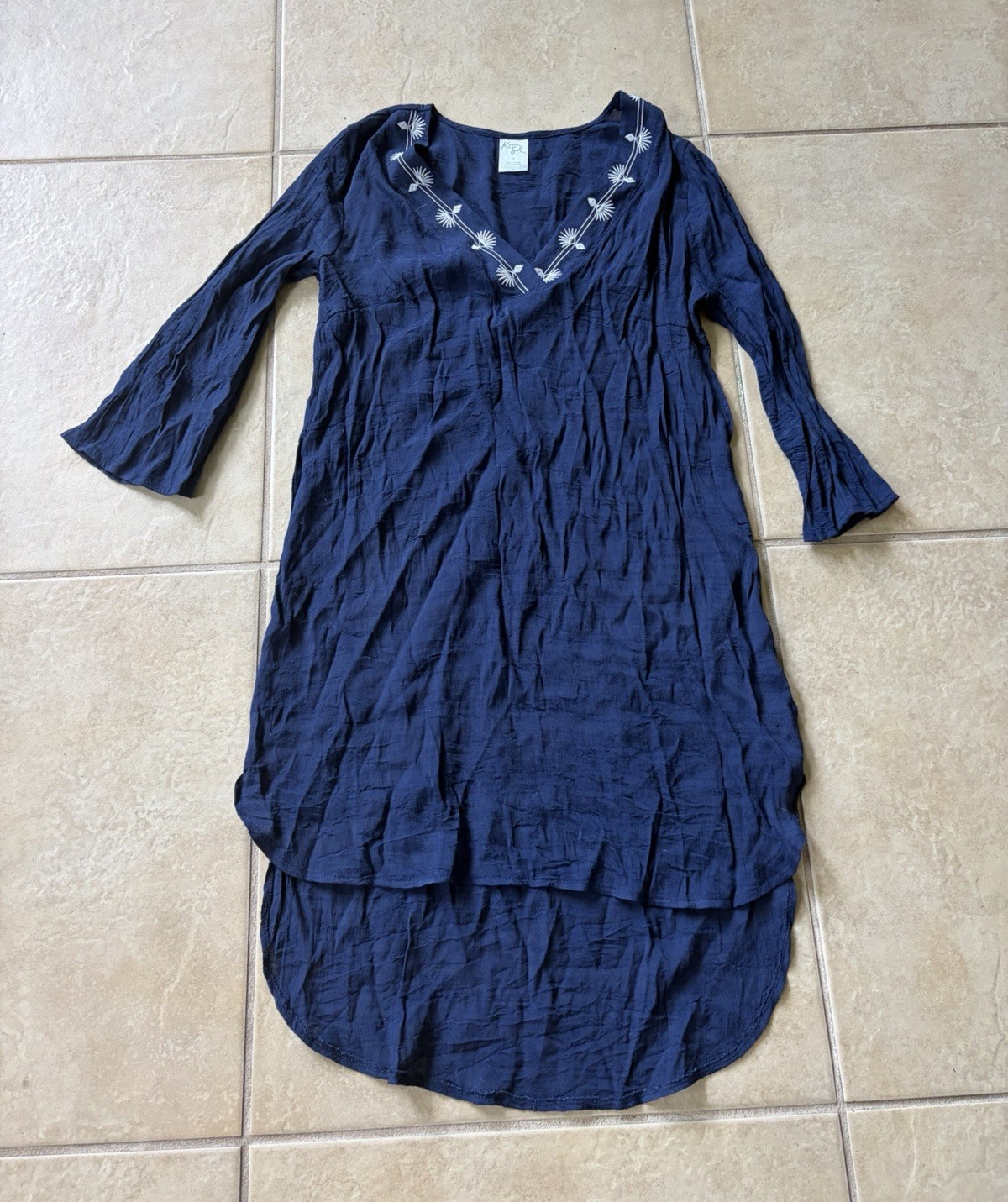 Kona Sol Women’s Blue Embroidered V-Neck 3/4 Flare Sleeve Bathing Suit Cover S