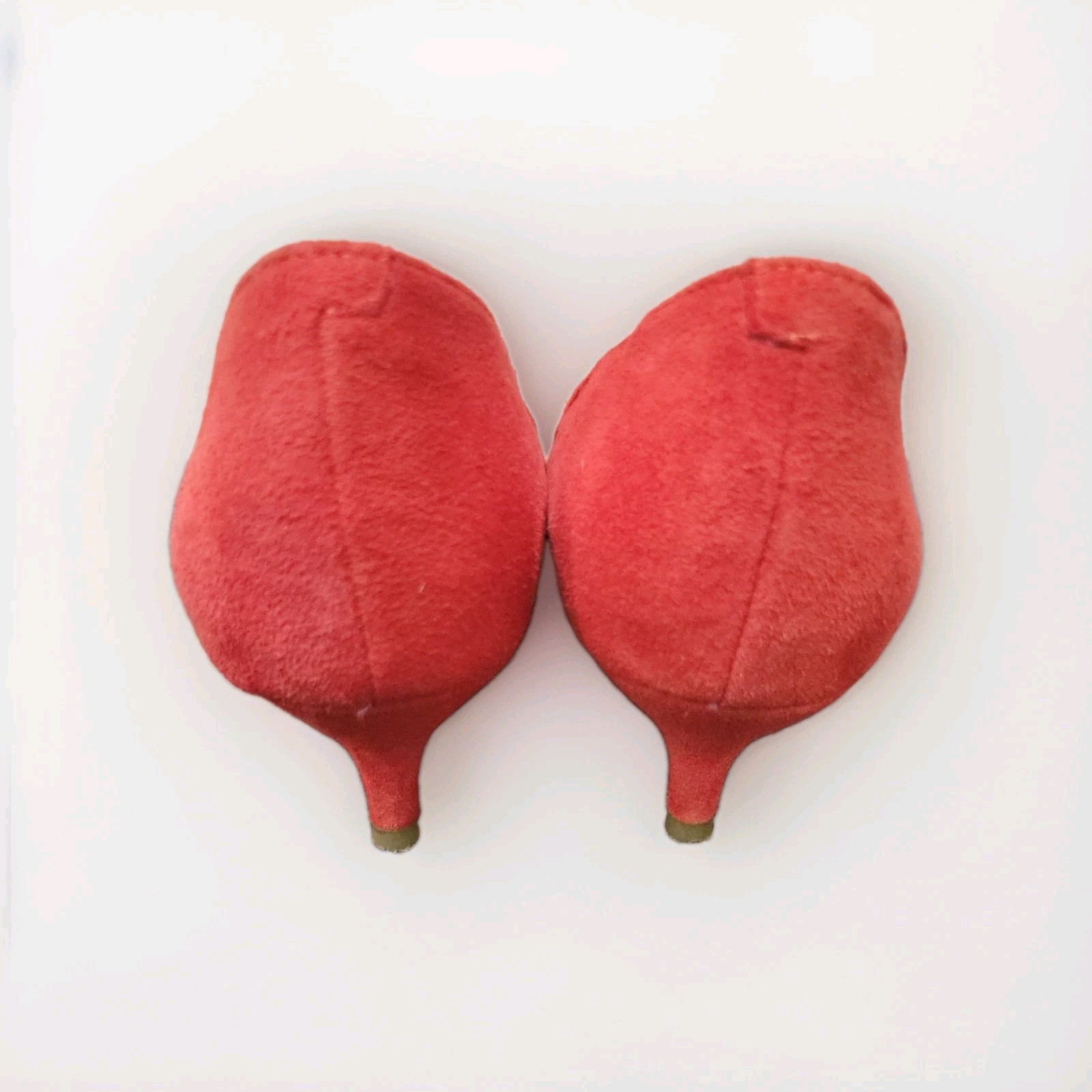 Women’s Red Suede Franco Sarto L-Donnie Kitten Heel Pumps Size 6.5 Gently Worn