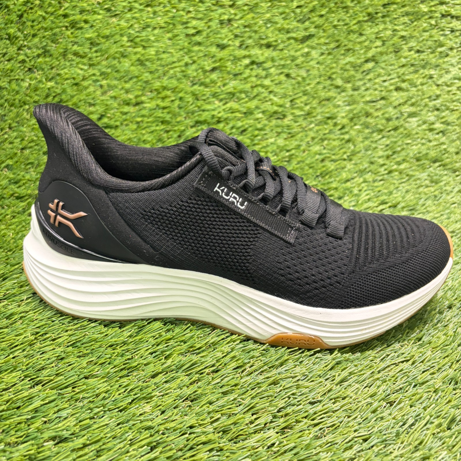 Kuru Atom 2 Womens Size 9.5 Black White Athletic Running Walking Shoes Sneakers