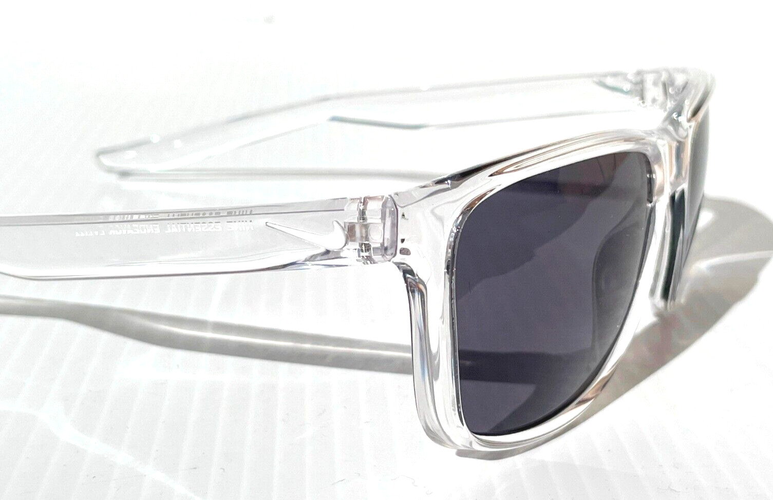 NEW NIKE ESSENTIAL ENDEAVOR Shiny Clear Frame Grey Lens Sunglass EV1122 913