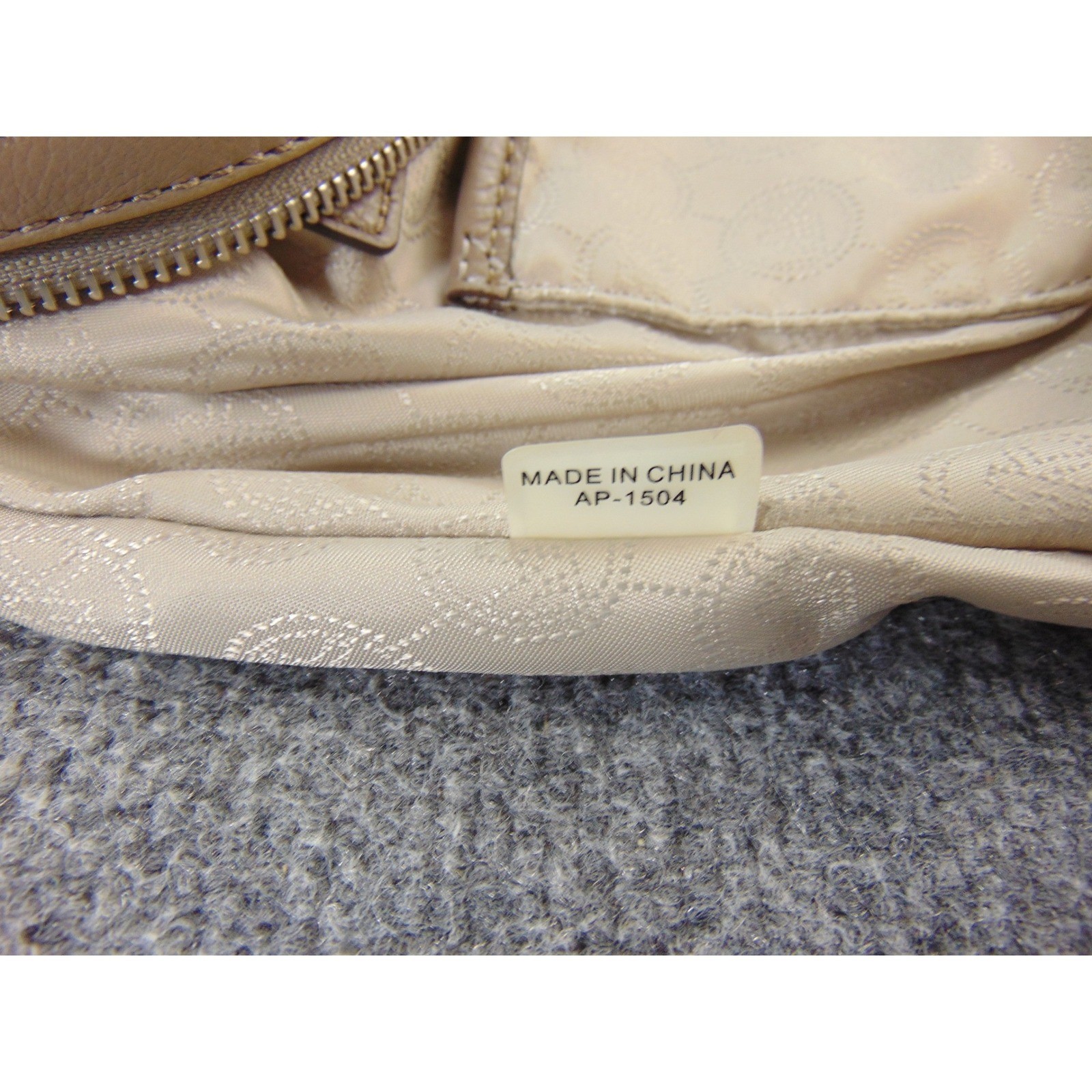 Michael Kors Bedford Satchel Tan Solid Leather Buckle Accent Handbag Purse