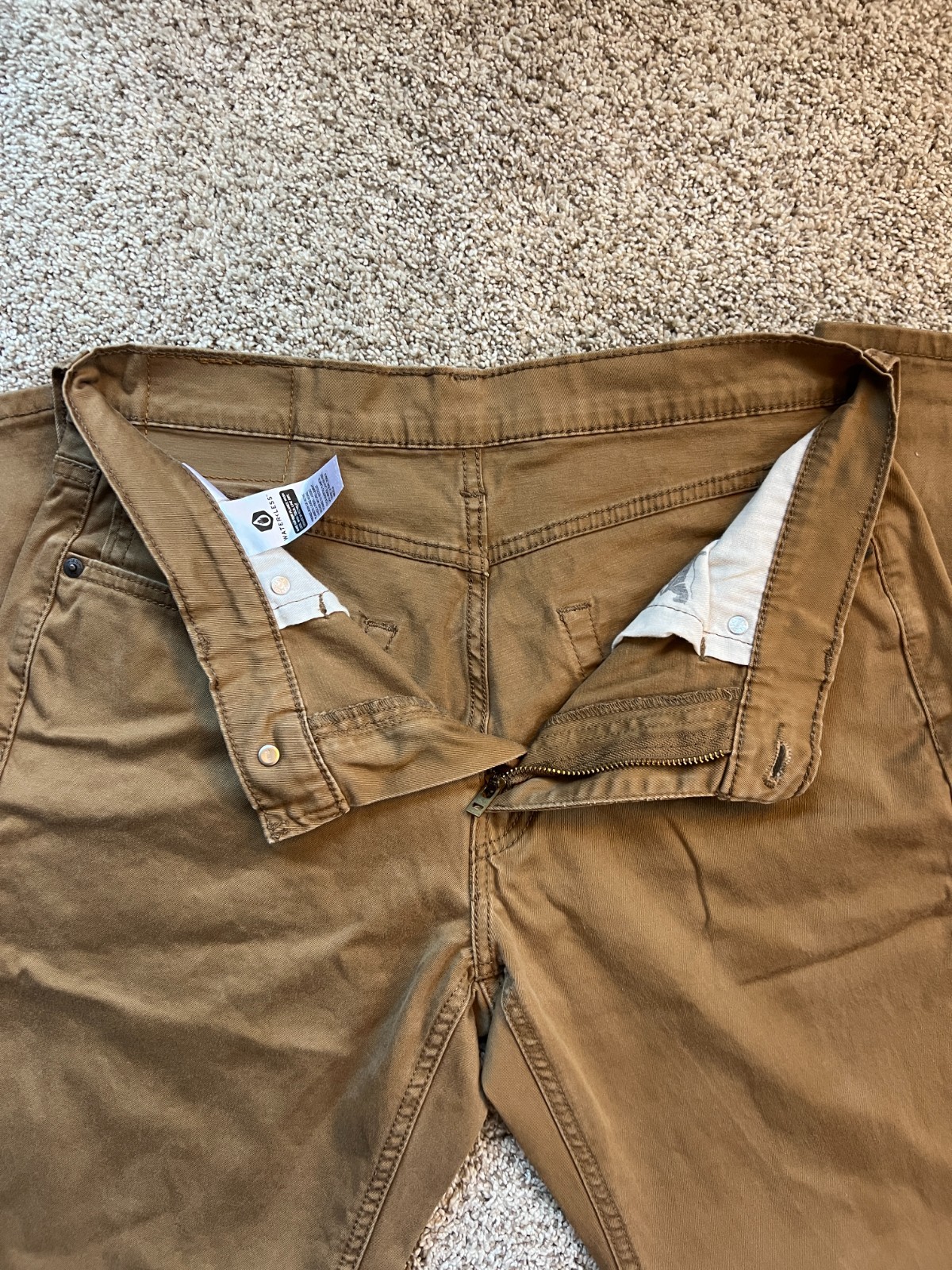 Men’s 541™ Athletic Taper Fit Jeans in khaki brown, size 30×30